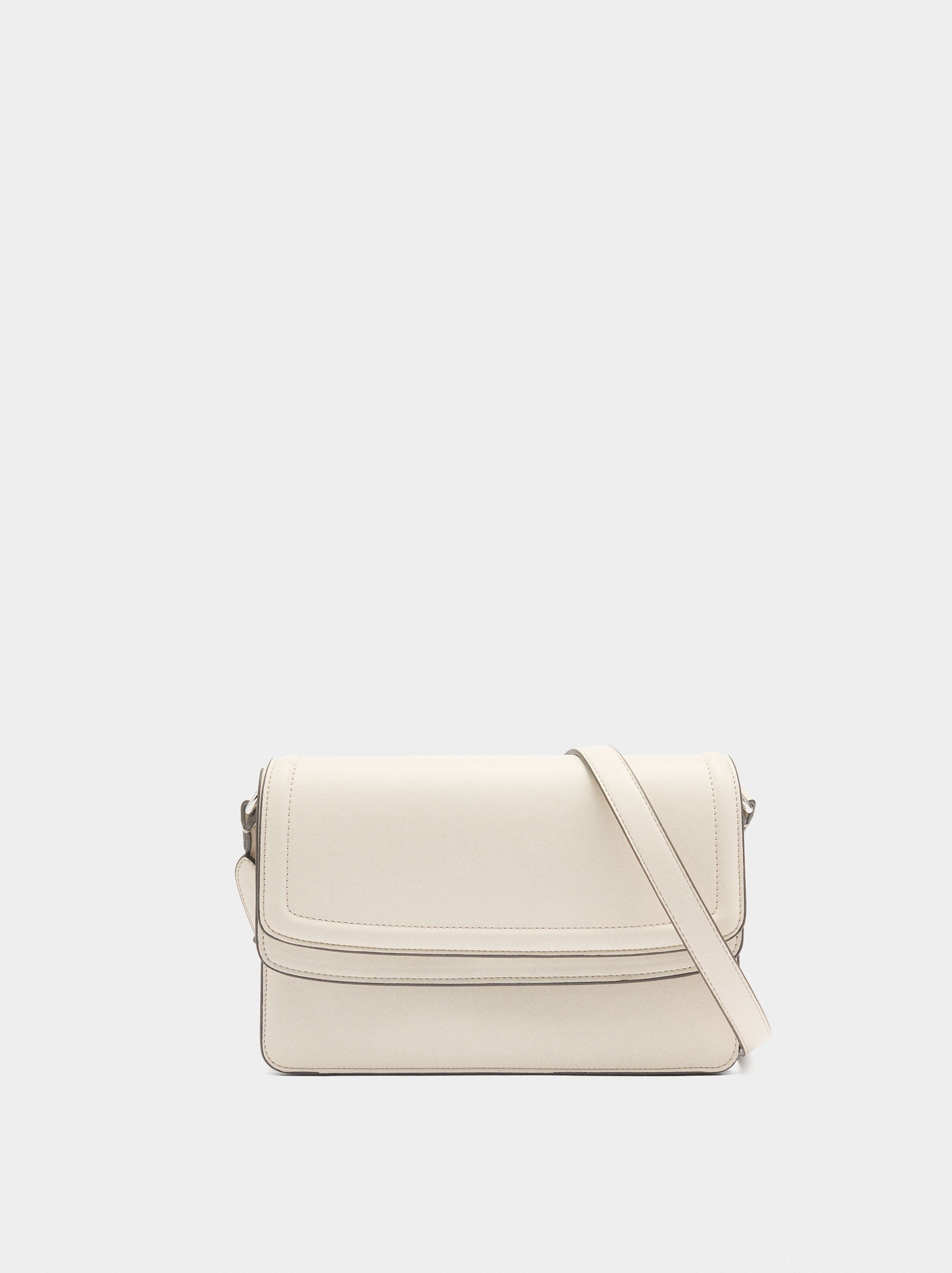 Bolso Bandolera Con Solapa Doble