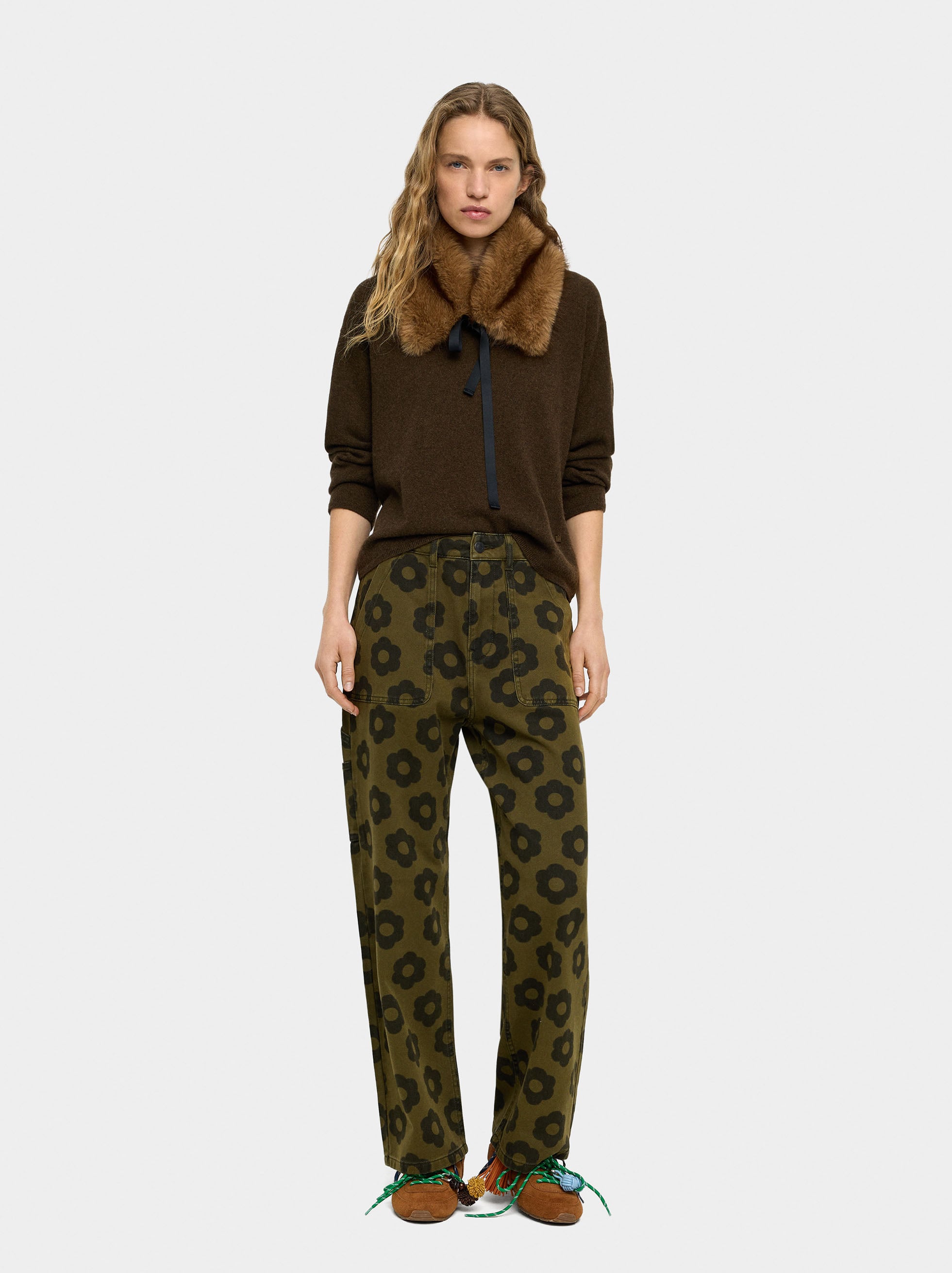 Pantalón Vaquero Estampado Floral