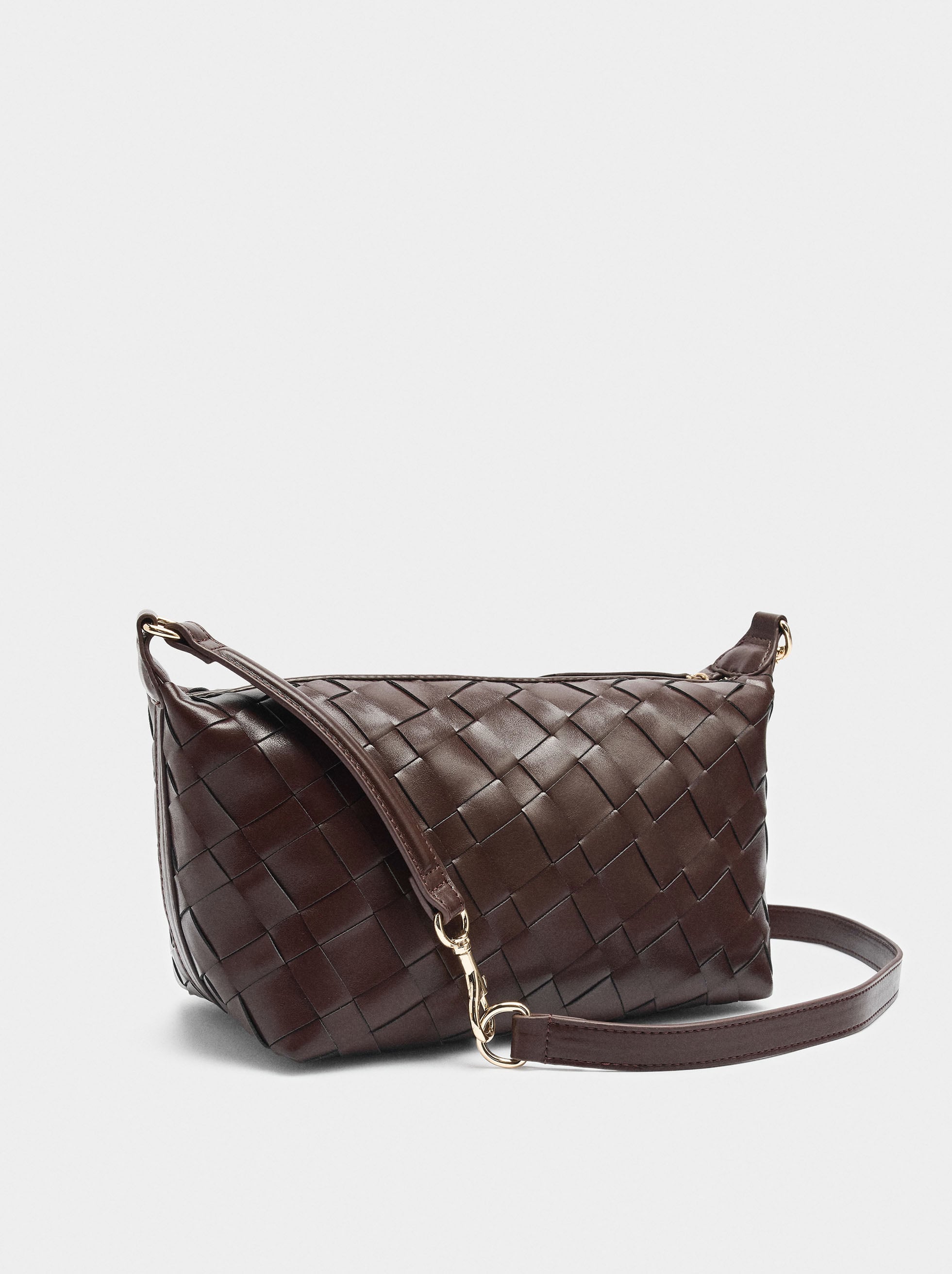 Bolso De Mano Trenzado