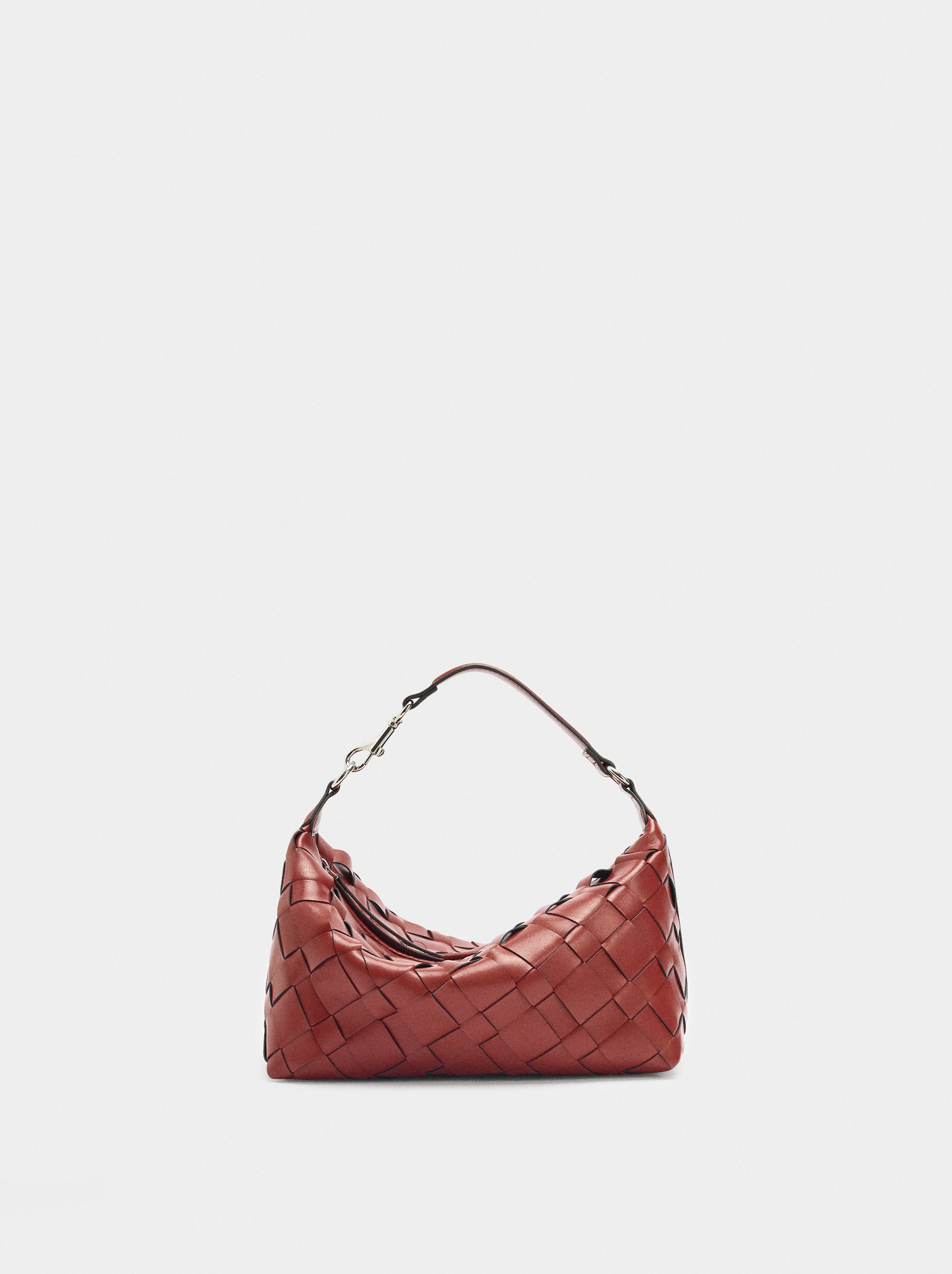 Bolso De Mano Trenzado
