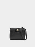 Bolso Bandolera Con Detalle De Cinturón