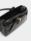 Bolso Bandolera Con Detalle De Cinturón