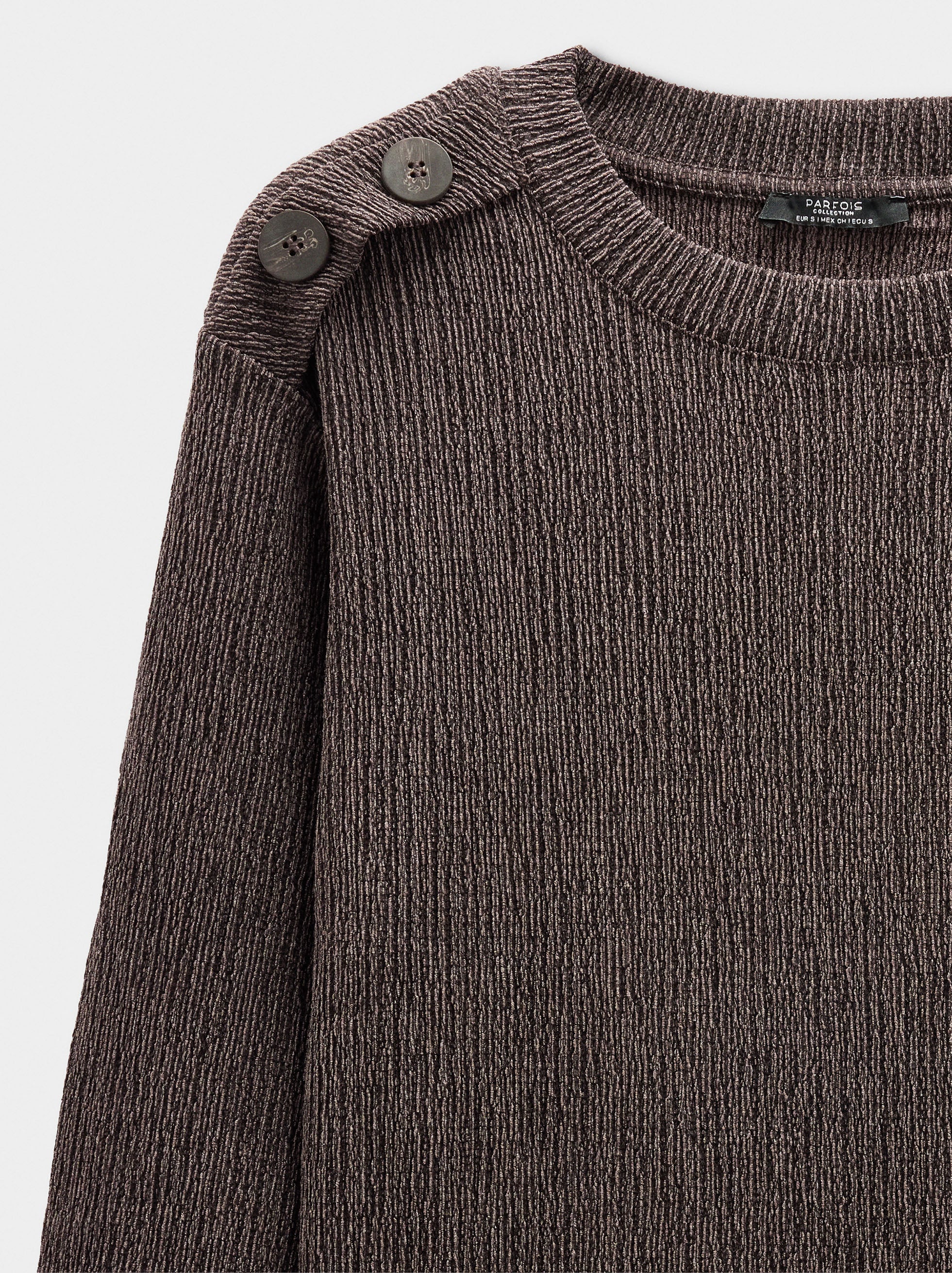 Jersey Con Textura Detalle De Botones