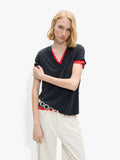 Camiseta Básica Con Escote En Pico