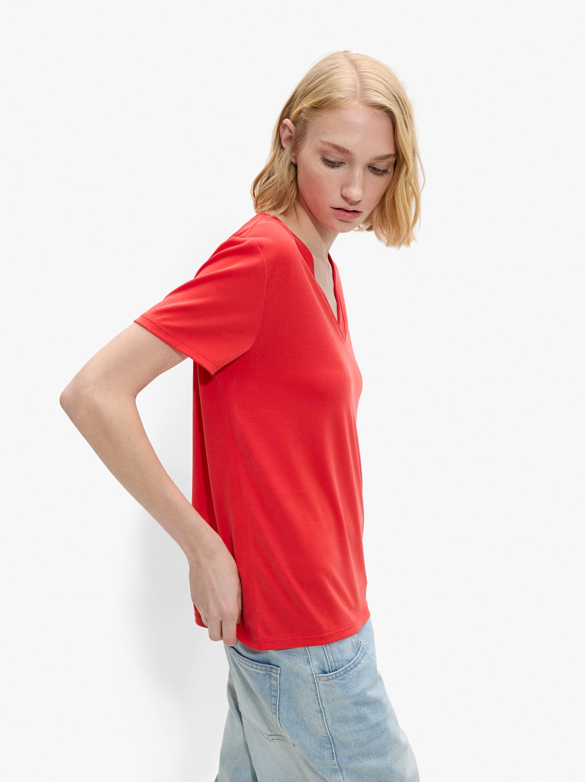 Camiseta Básica Cuello Pico