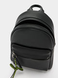 Mochila Básica Con Colgante