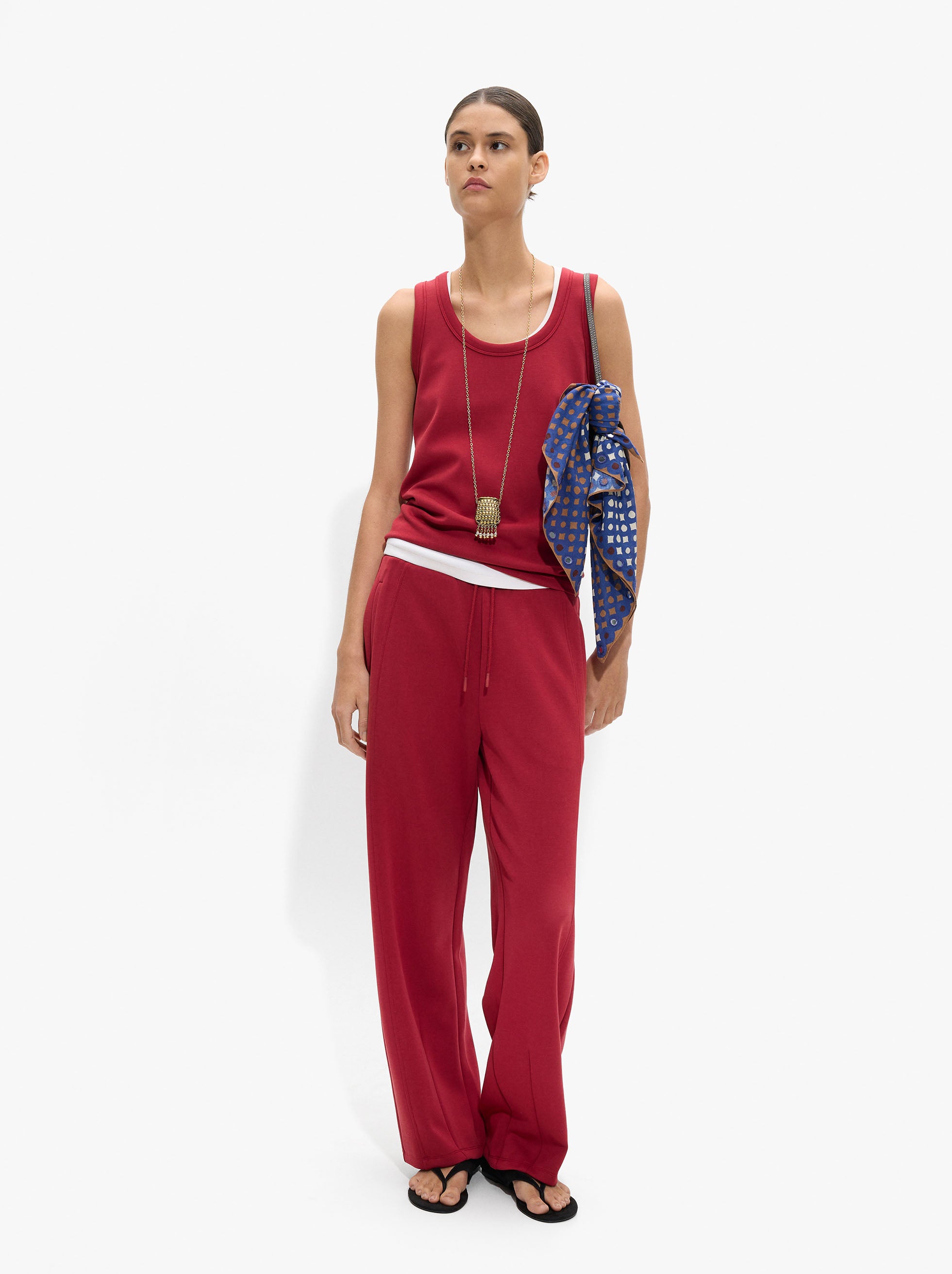 Pantalón Básico Con Tacto Suave