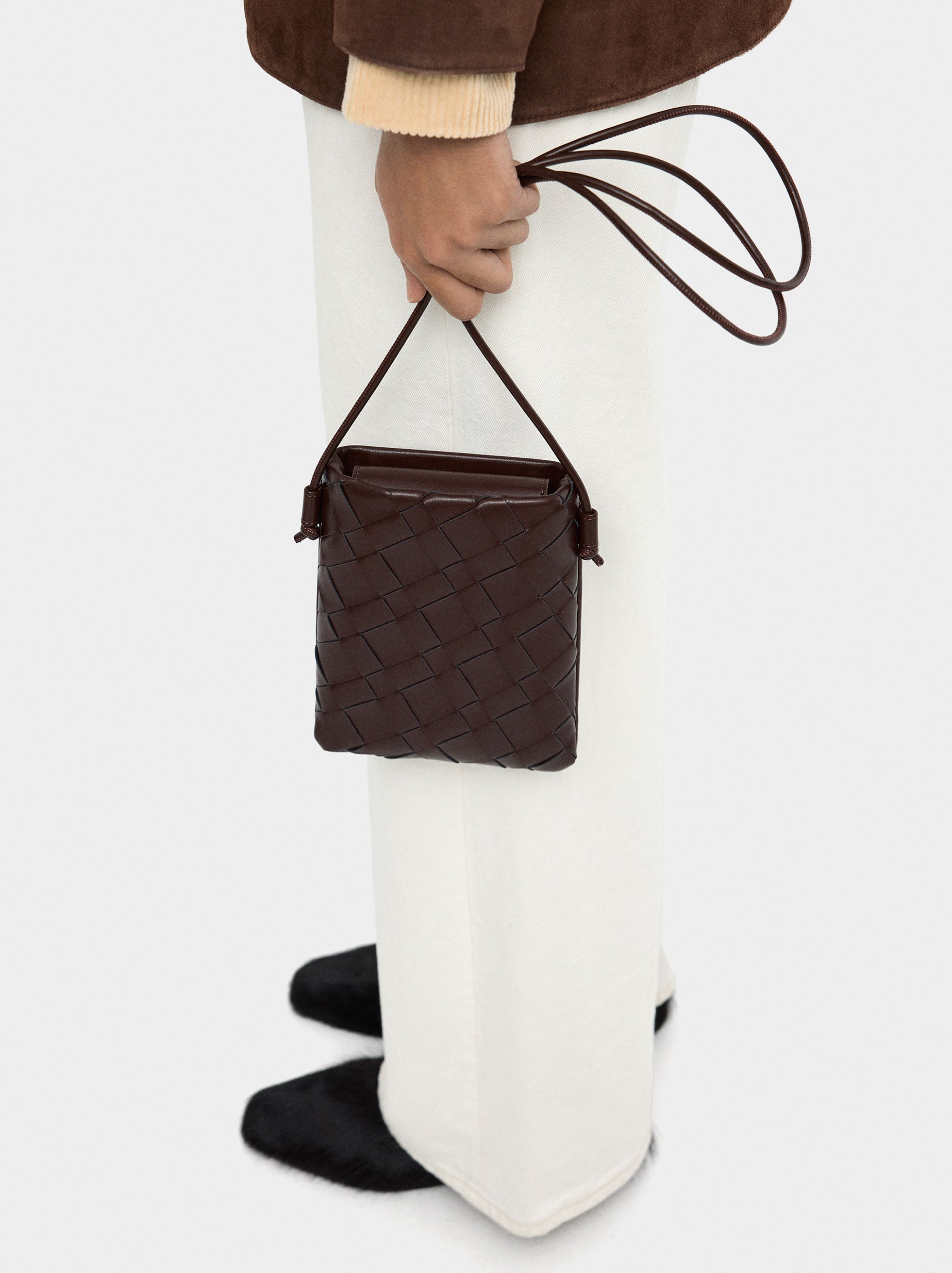 Bolsa Para Móvil Trenzada