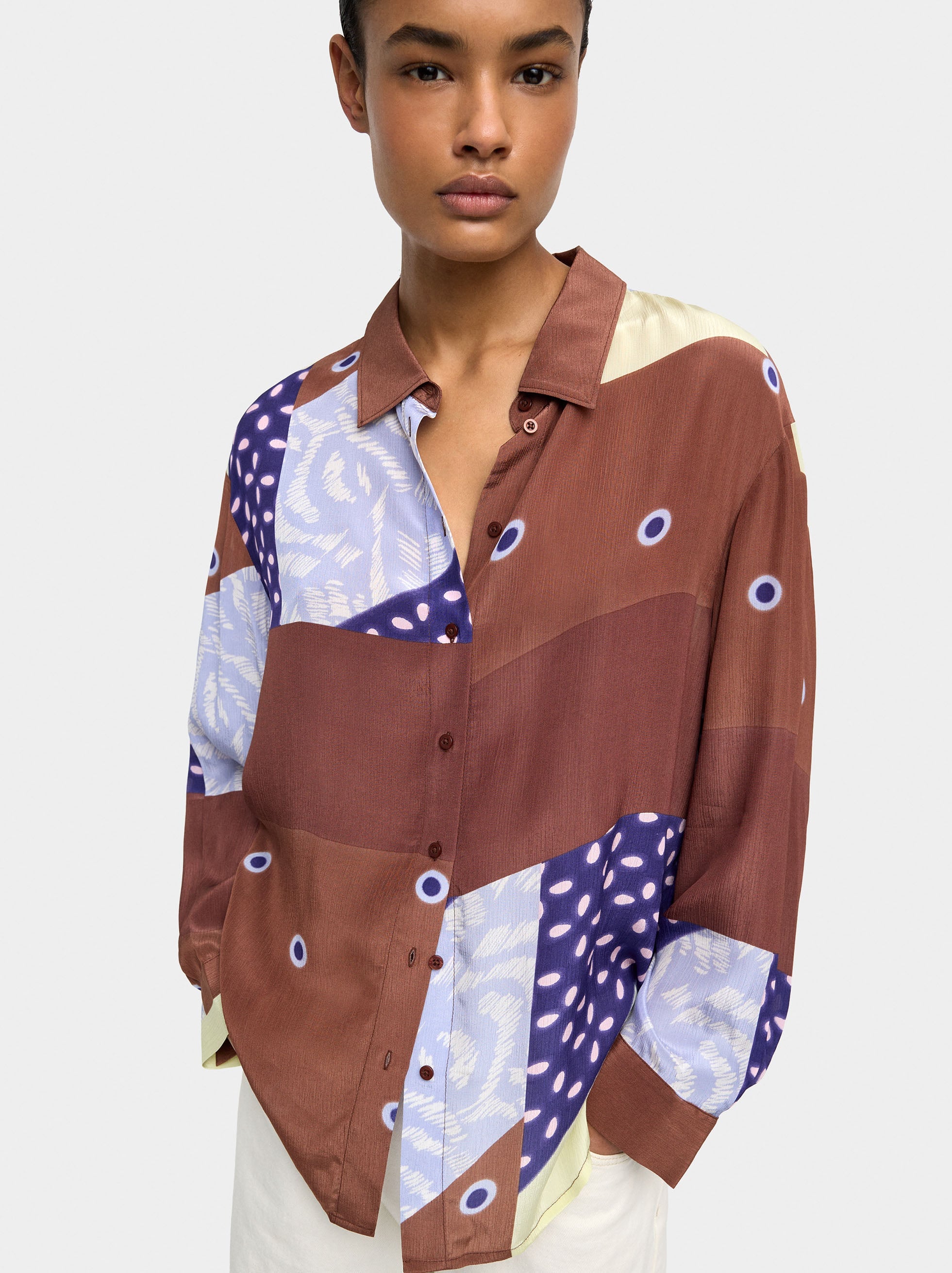 Camisa Fluida Con Estampado