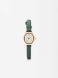 Reloj Ovalado Correa Con Textura