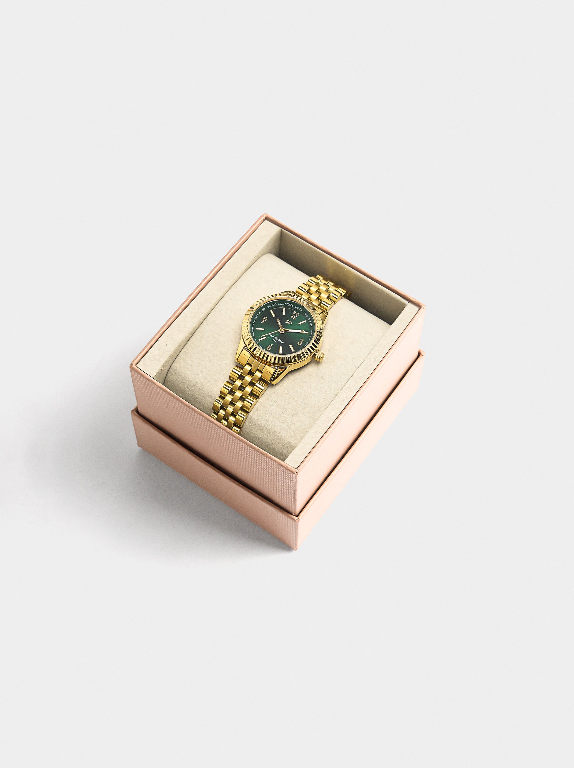 Reloj Redondo Con Pulsera De Acero Inoxidable