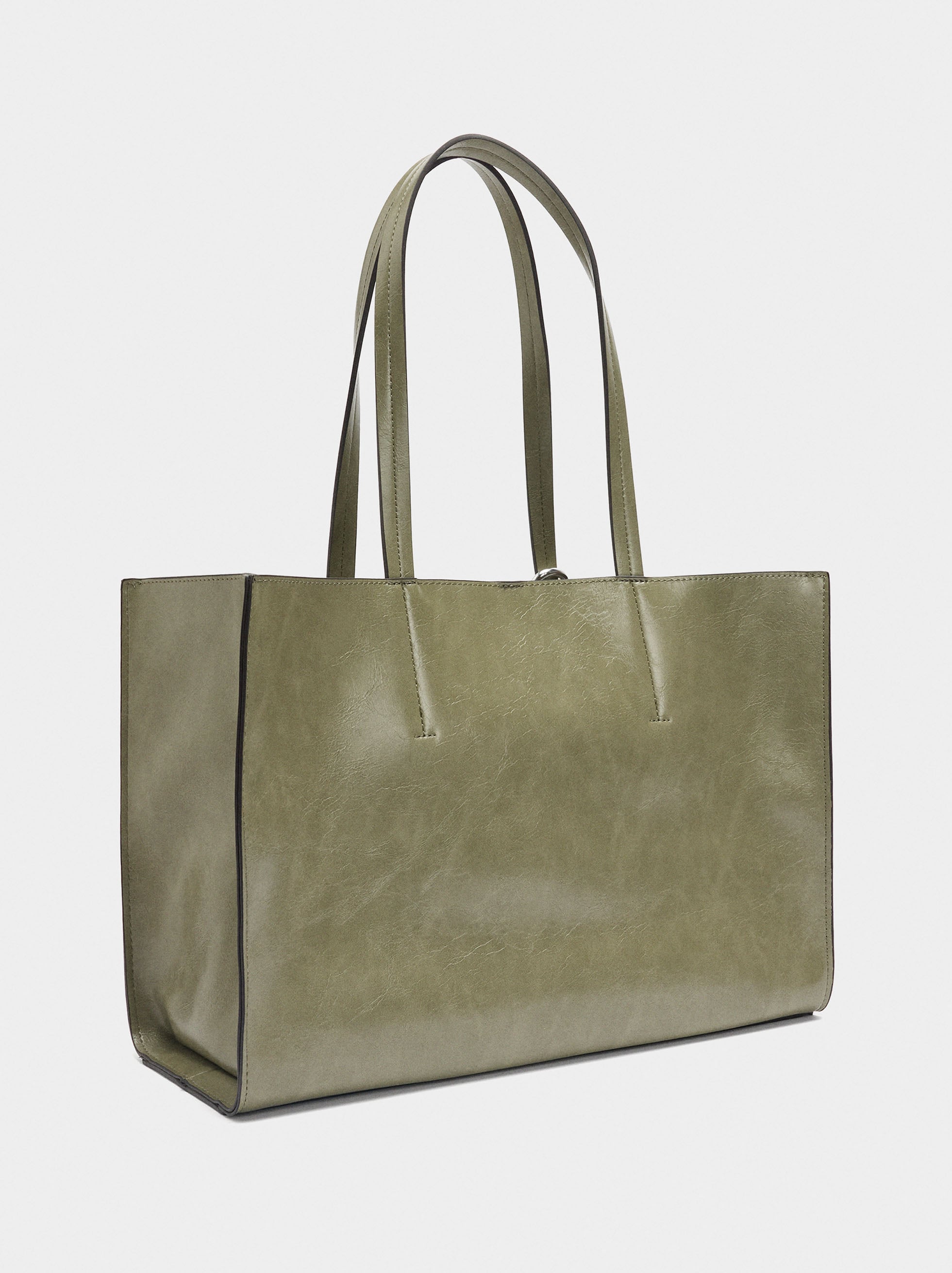 Bolso Shopper Con Colgante