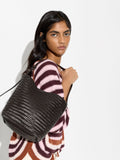 Bolso De Hombro Con Piel Trenzada