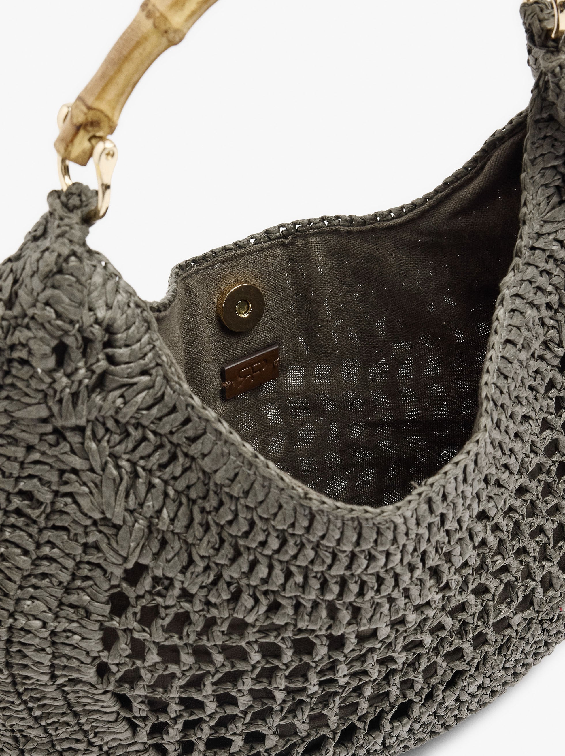 Bolso Hobo Efecto Rafia Con Bambú
