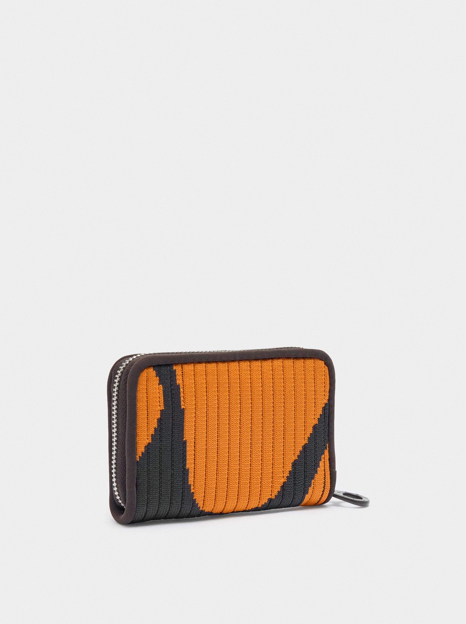 Cartera De Punto Estampado