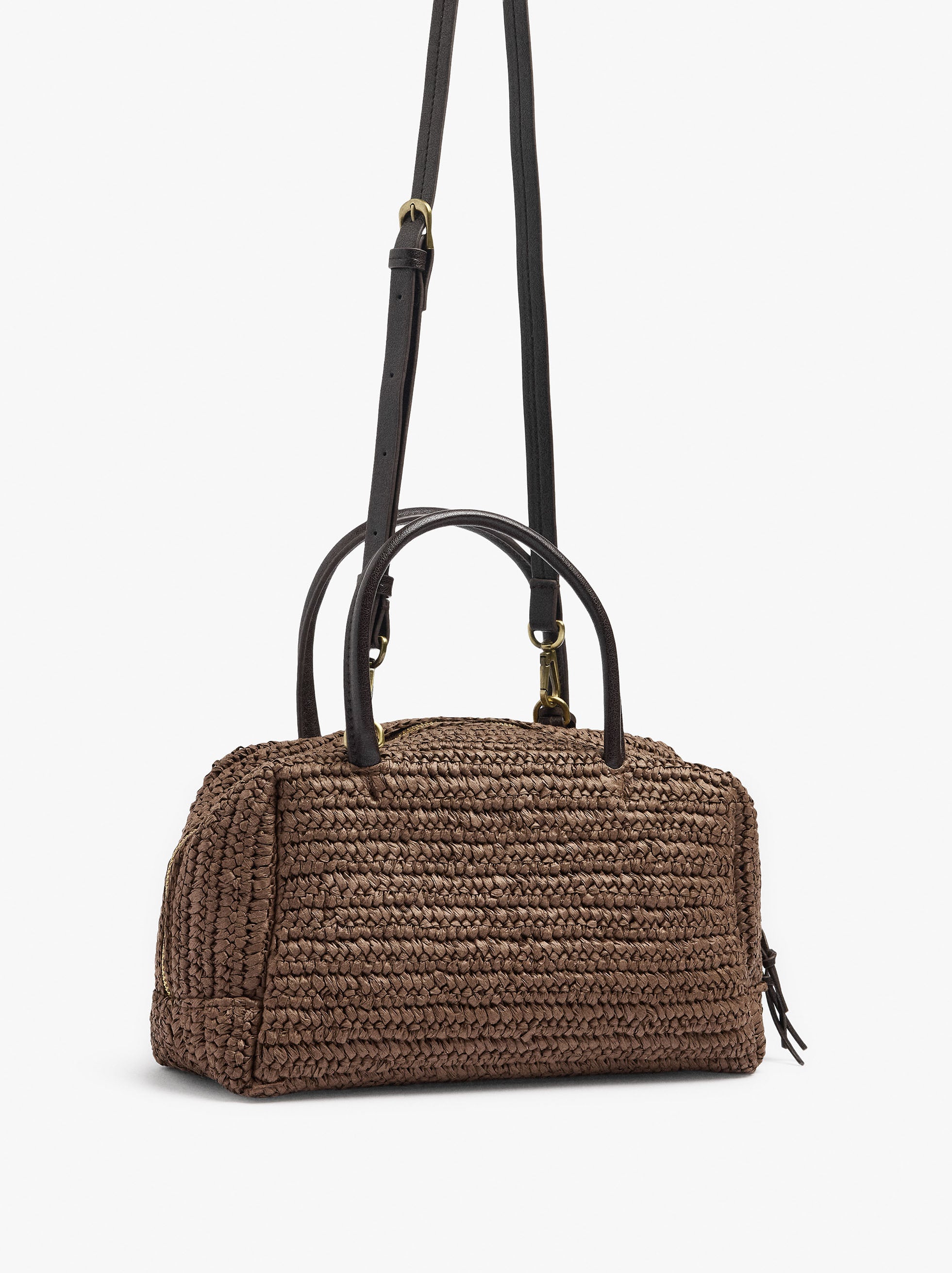 Bolso Bowling Efecto Rafia Con Colgante M