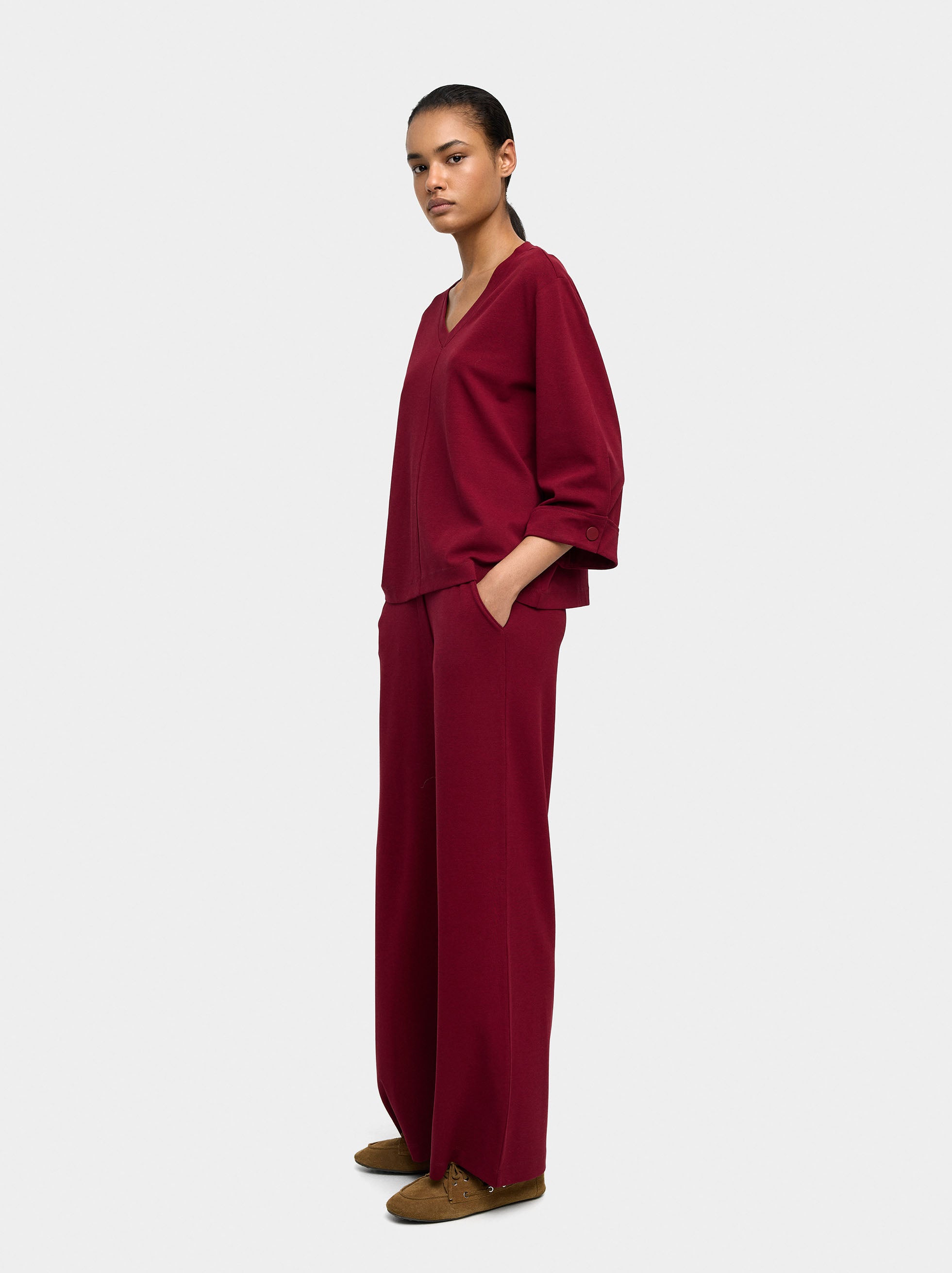 Pantalón Con Bolsillos Y Cintura Elástica