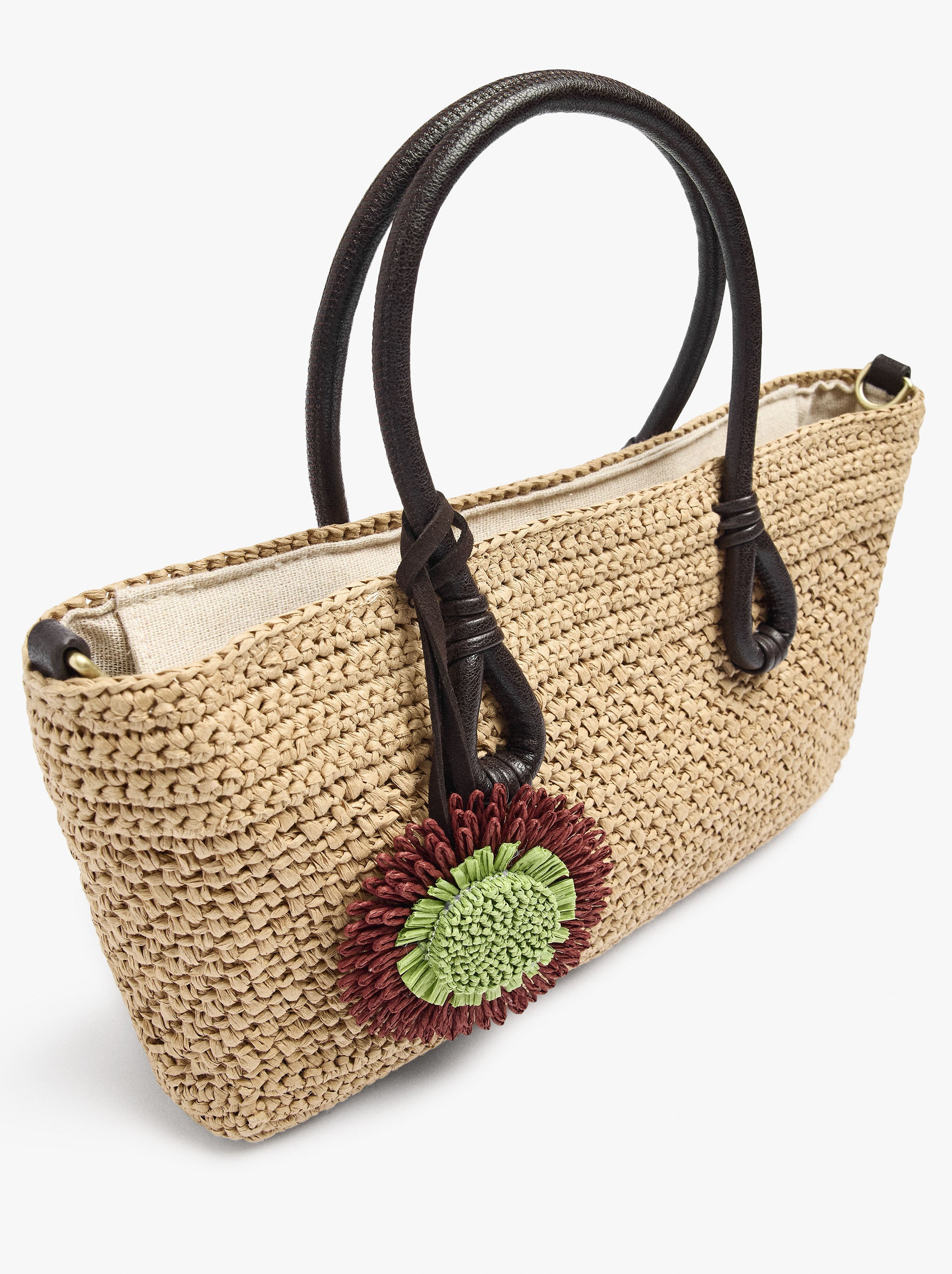 Bolso Tote Efecto Rafia Con Colgante