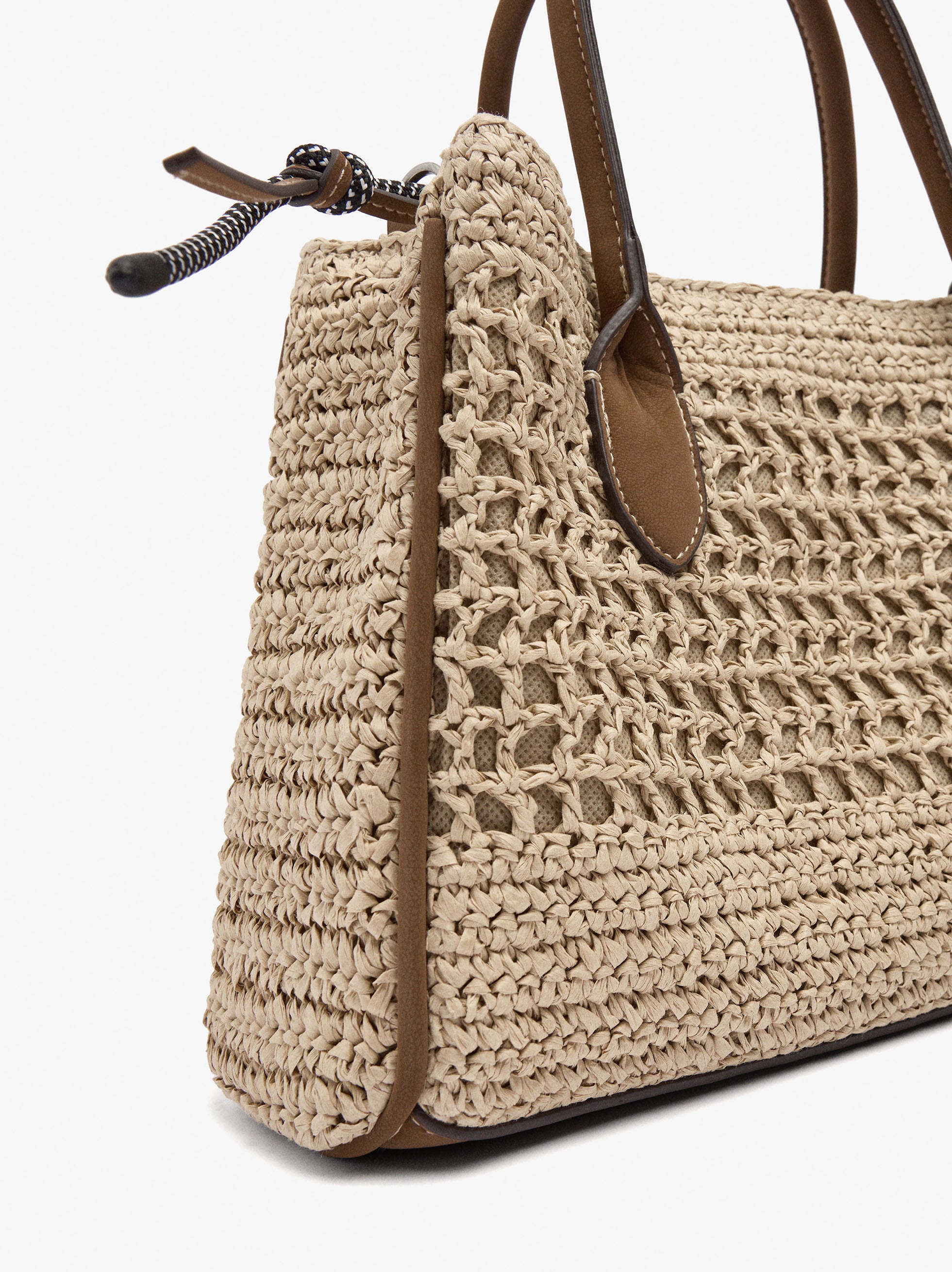 Bolso Tote Efecto Rafia Con Bandolera