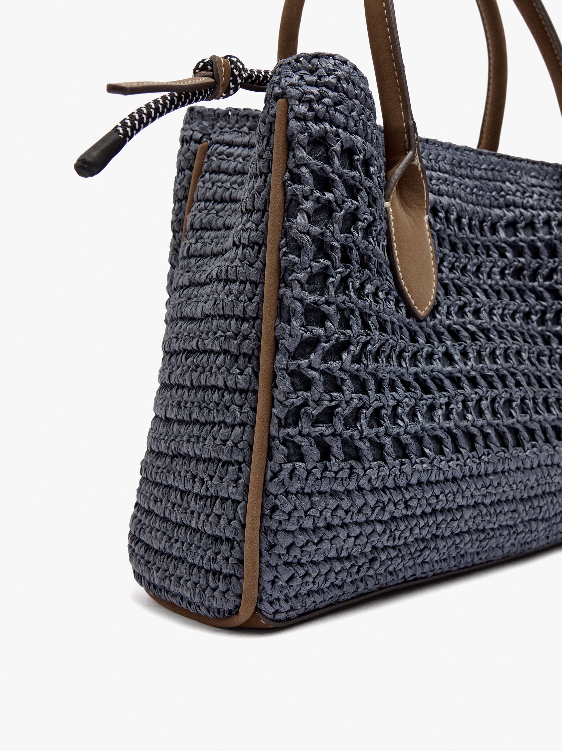 Bolso Tote Efecto Rafia Con Bandolera