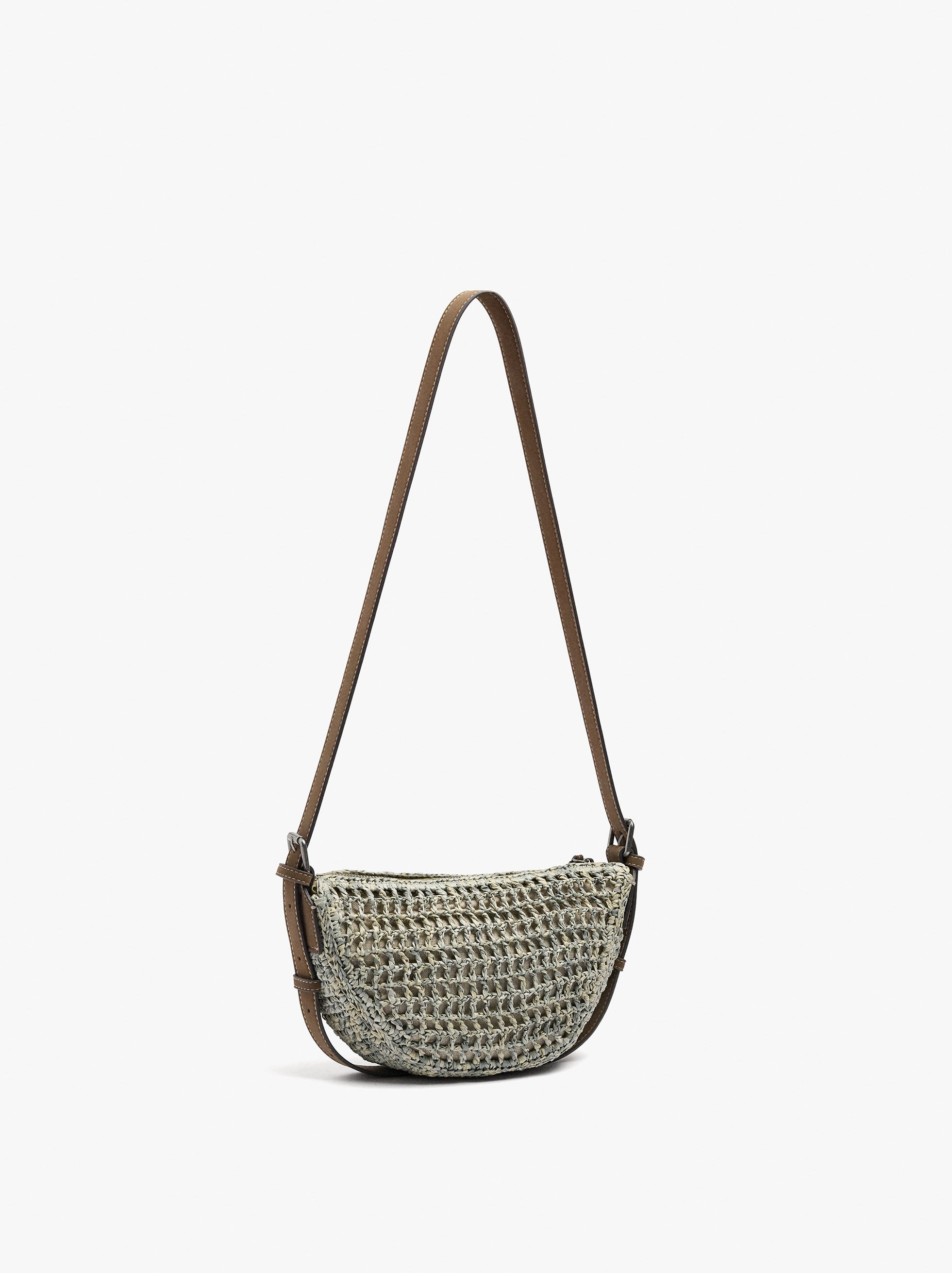 Bolso Bandolera Oval Con Efecto Rafia