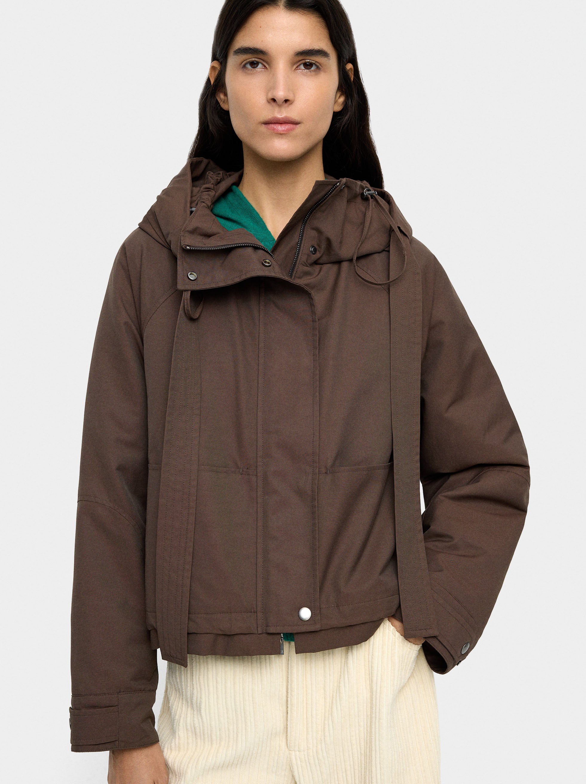 Chaqueta Con Capucha Water Repellent