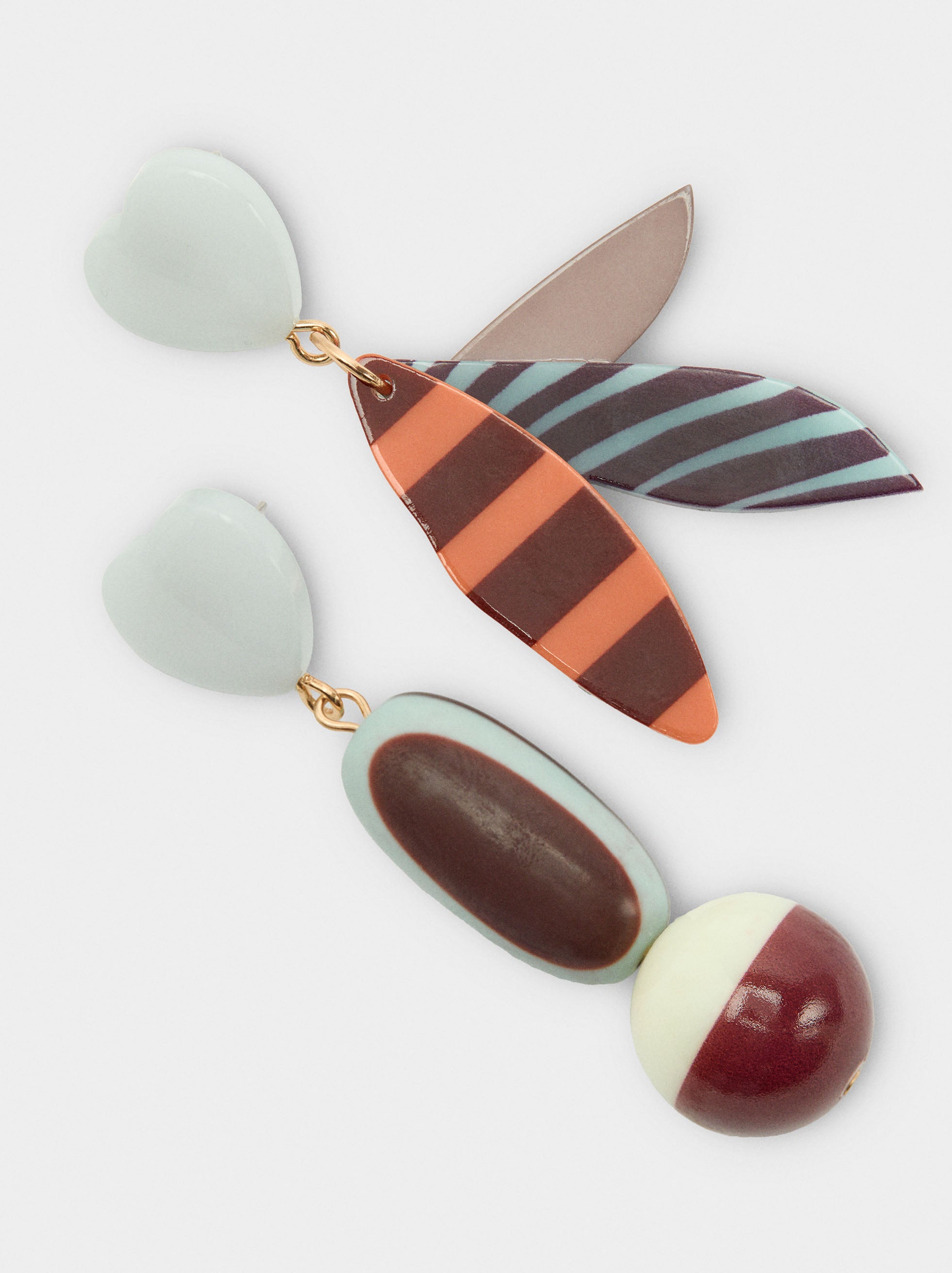 Pendientes Asimétricos Con Cuentas Multicolor