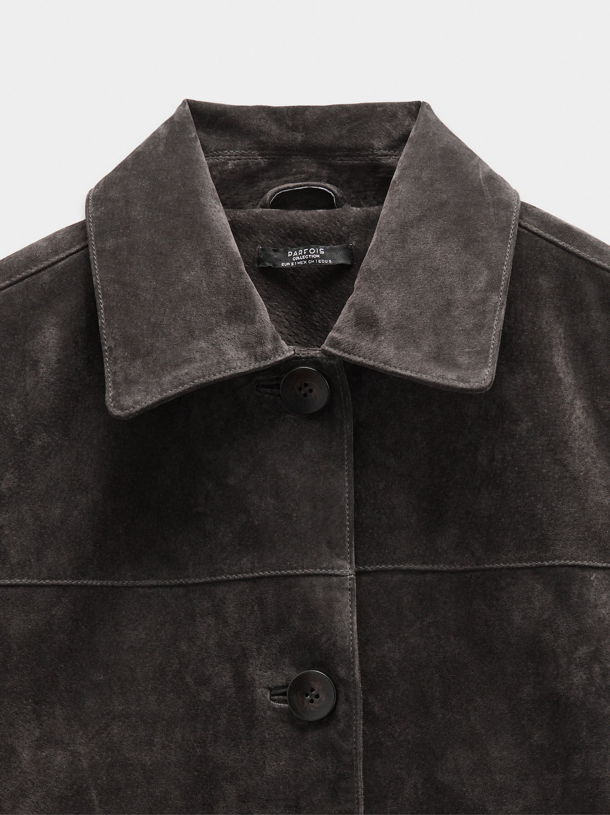 Chaqueta De Piel Con Botones