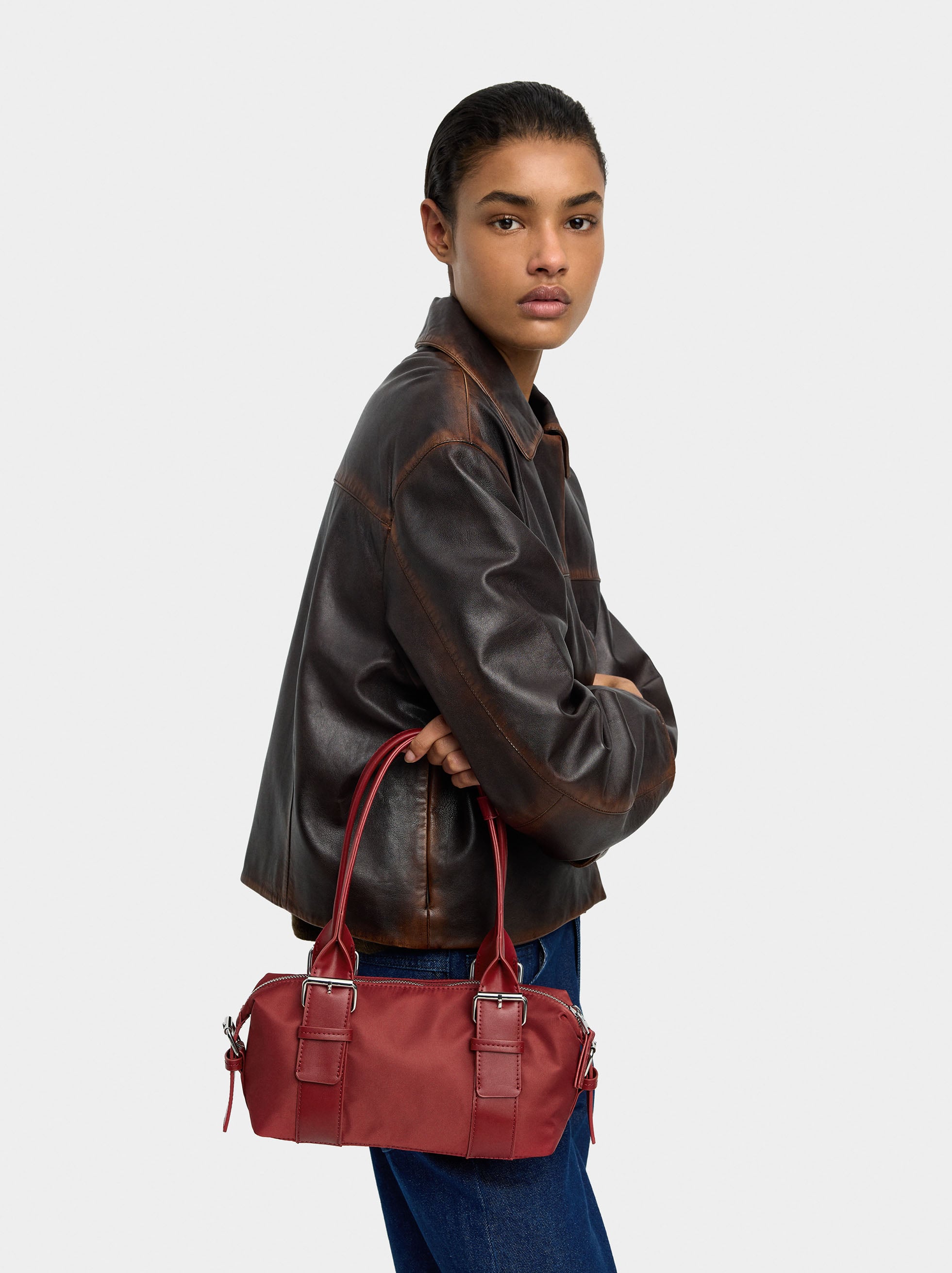 Bolso De Hombro Con Hebillas