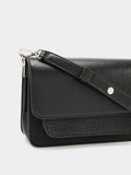 Bolso Bandolera Con Solapa Y Textura