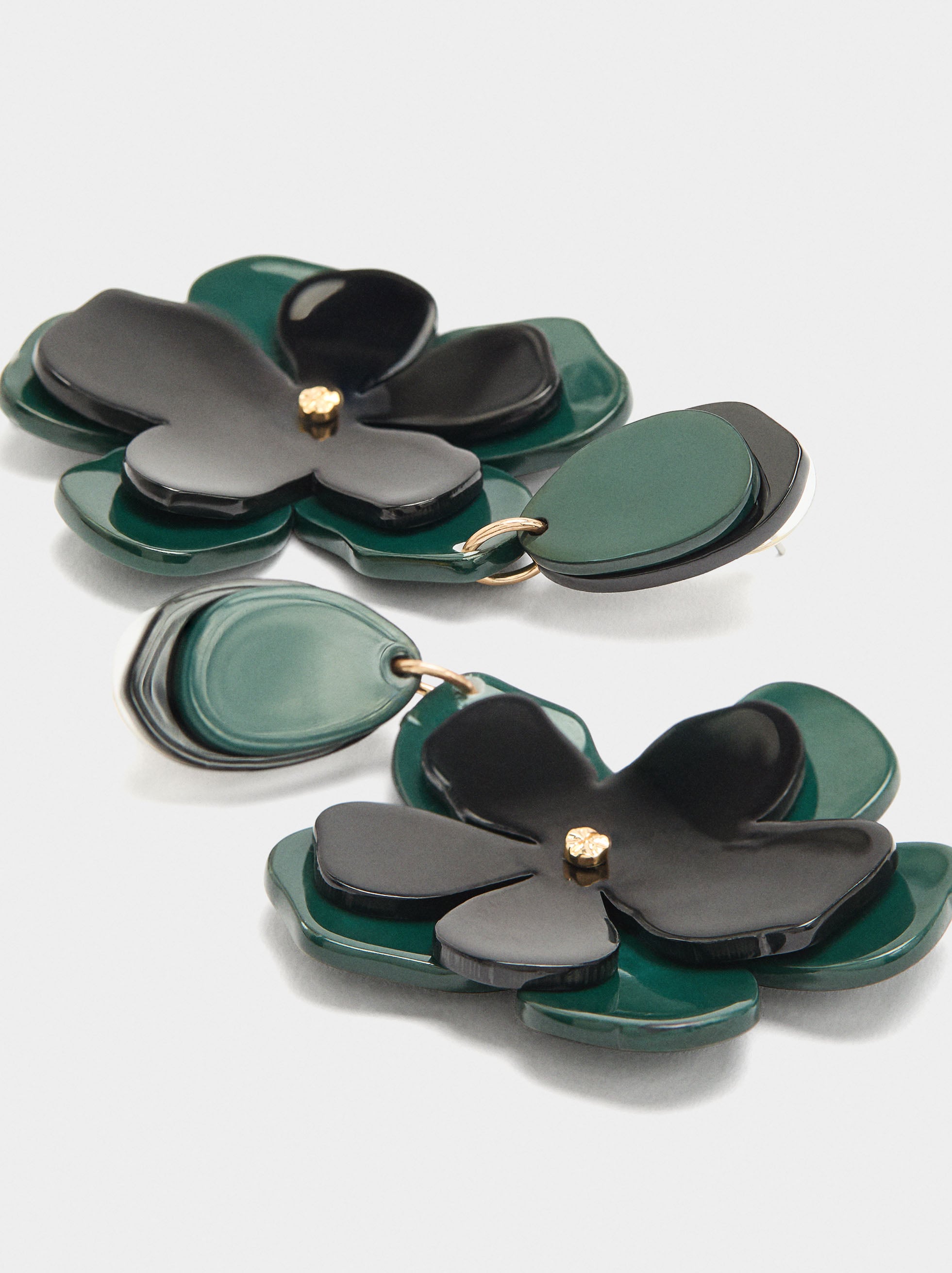Pendientes Con Flor Doble De Resina