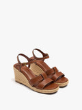 Sandalias De Cuña Con Tiras