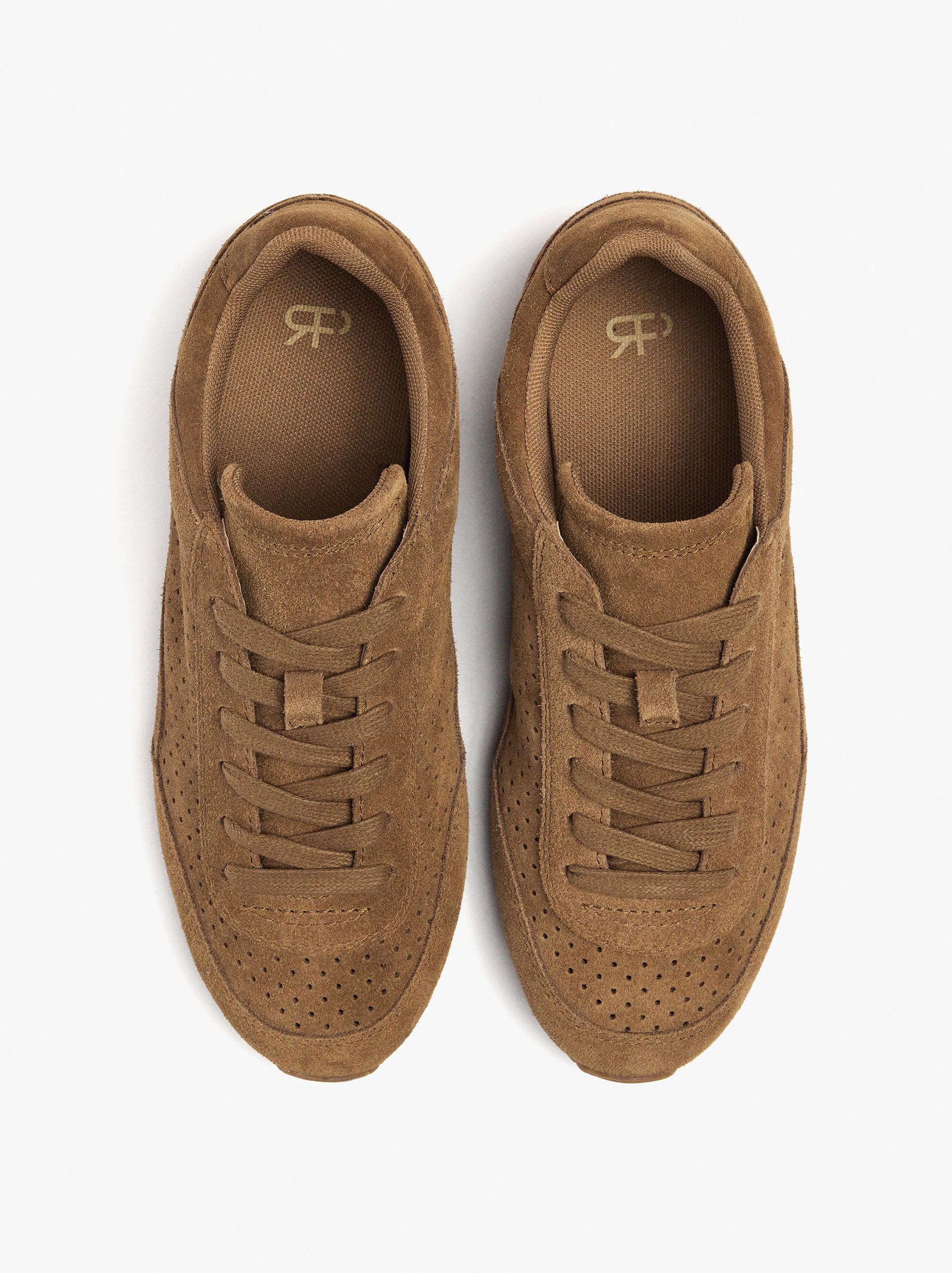 Zapatillas De Piel Monocromáticas
