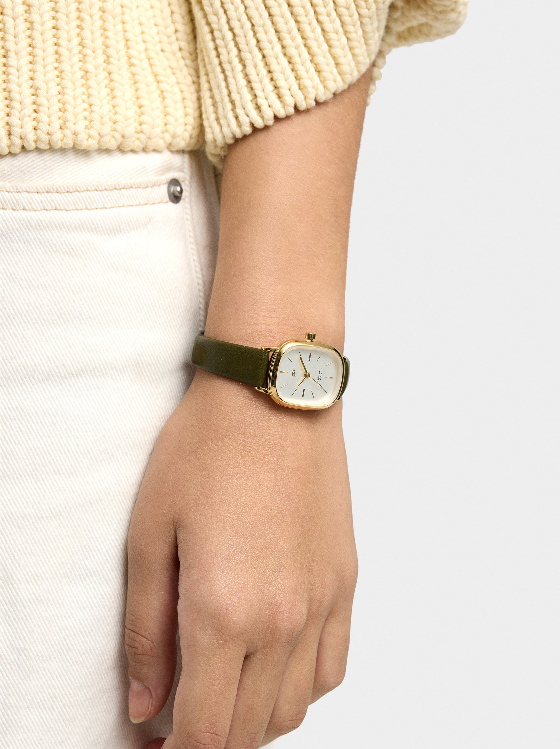 Reloj Rectangular Con Pulsera Efecto Piel