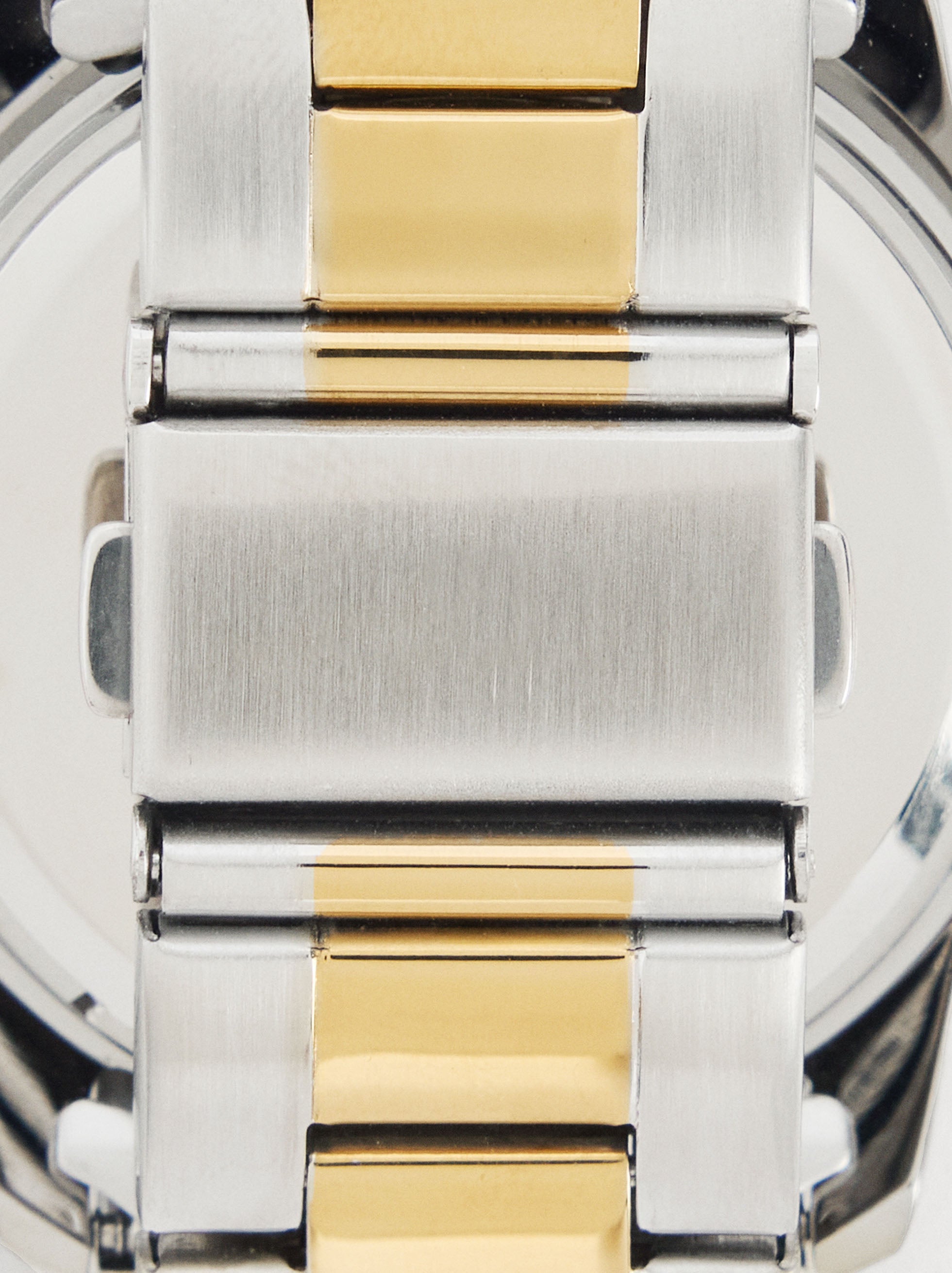 Reloj Redondo Con Pulsera De Acero Inoxidable