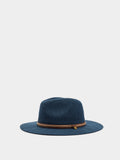 Sombrero De Punto Con Cintos Efecto Piel