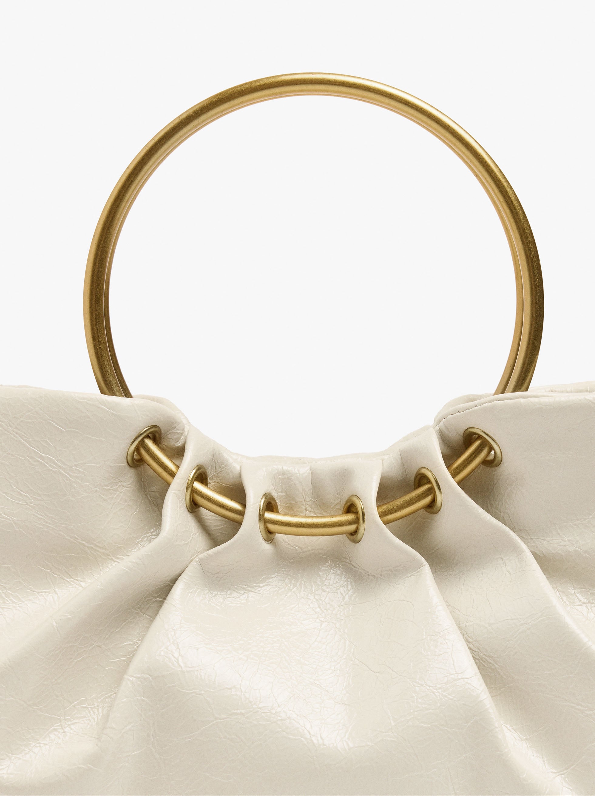 Bolso De Mano Con Aro Metálico