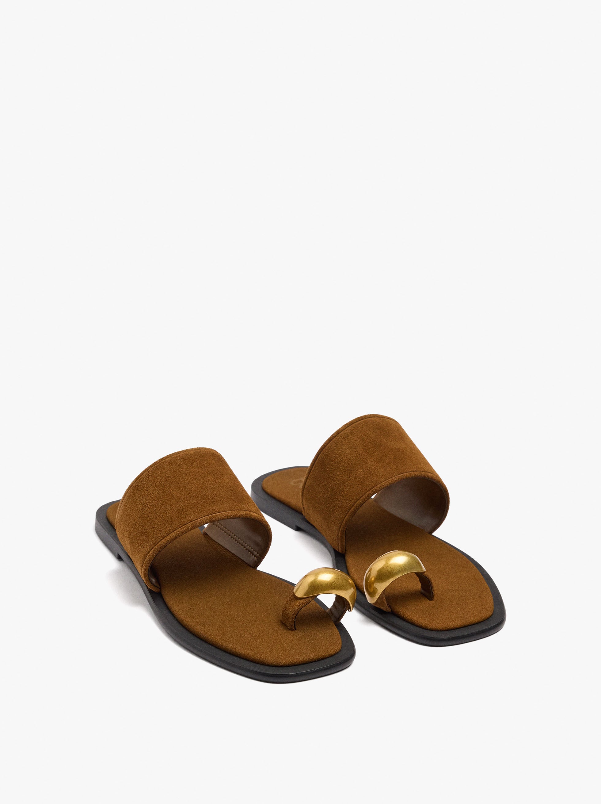 Sandalias De Piel Detalle Metálico