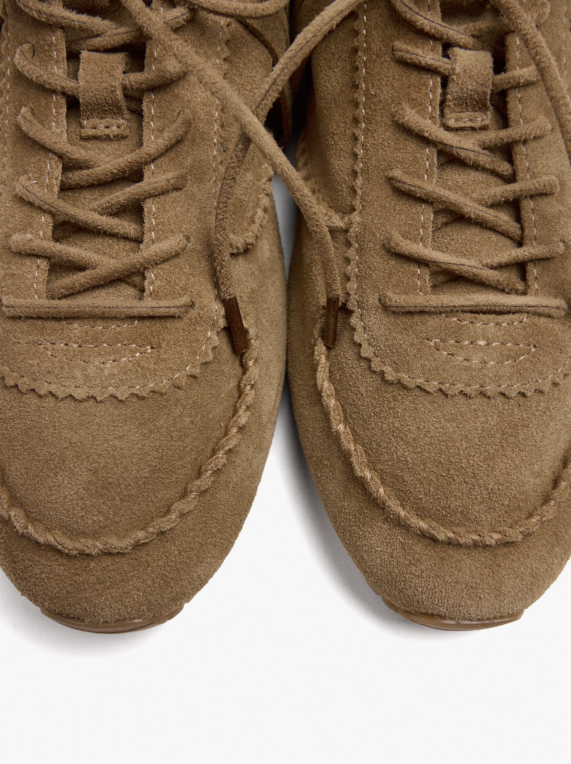 Zapatillas De Piel Con Flecos