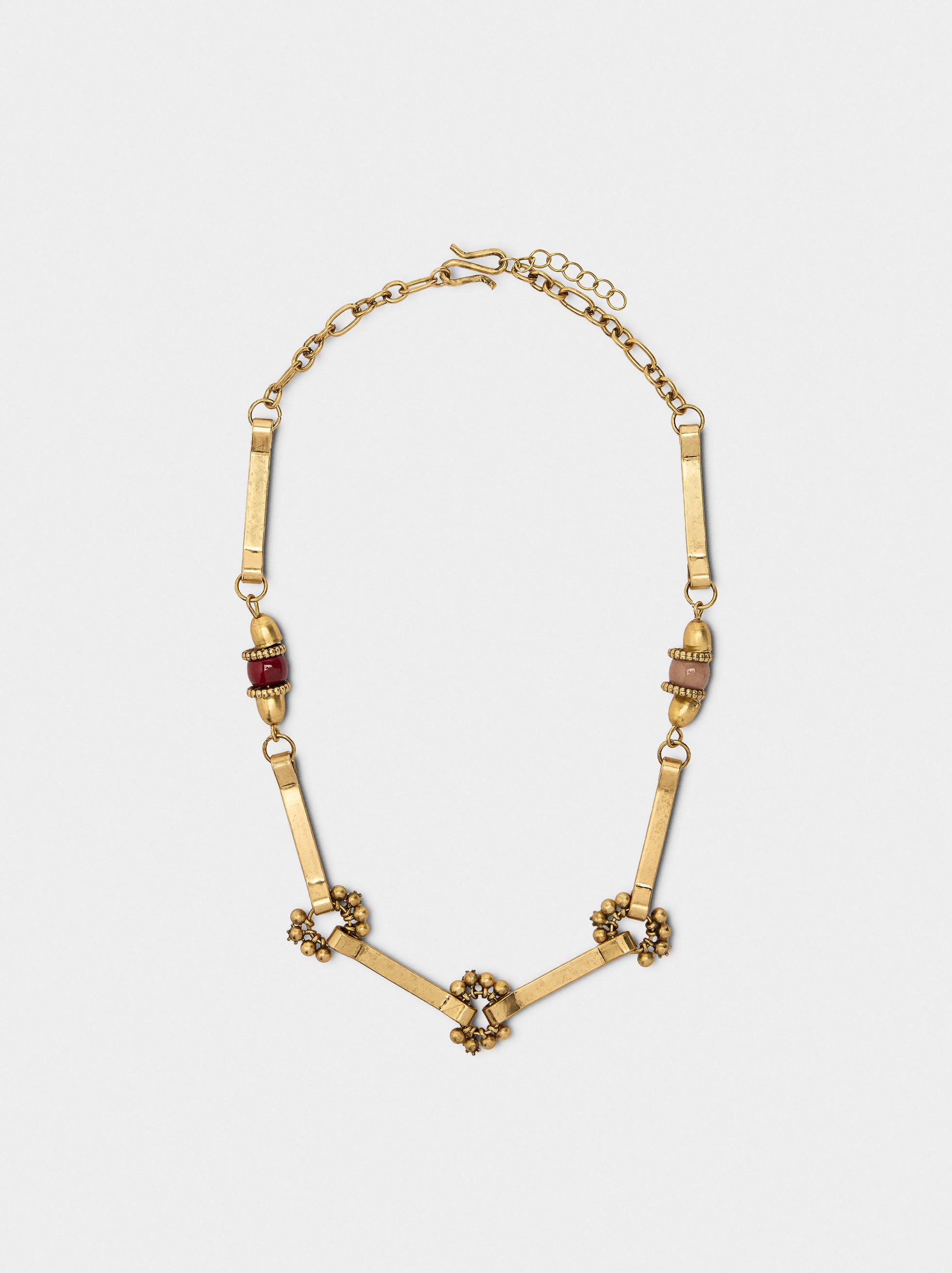 Collar Corto Segmentado