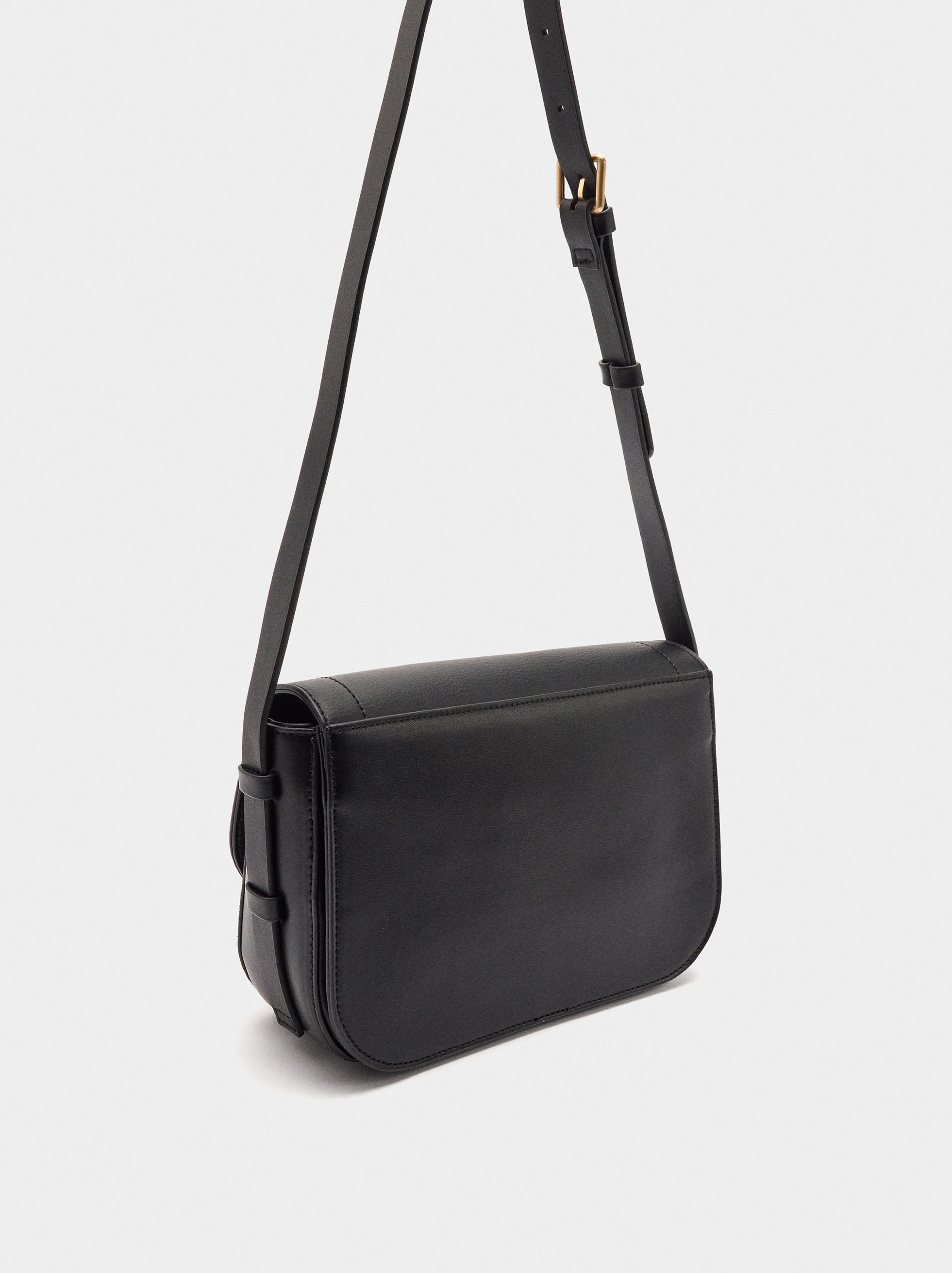 Bolso Bandolera Efecto Piel Con Solapa