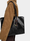 Bolso Shopper Con Colgante