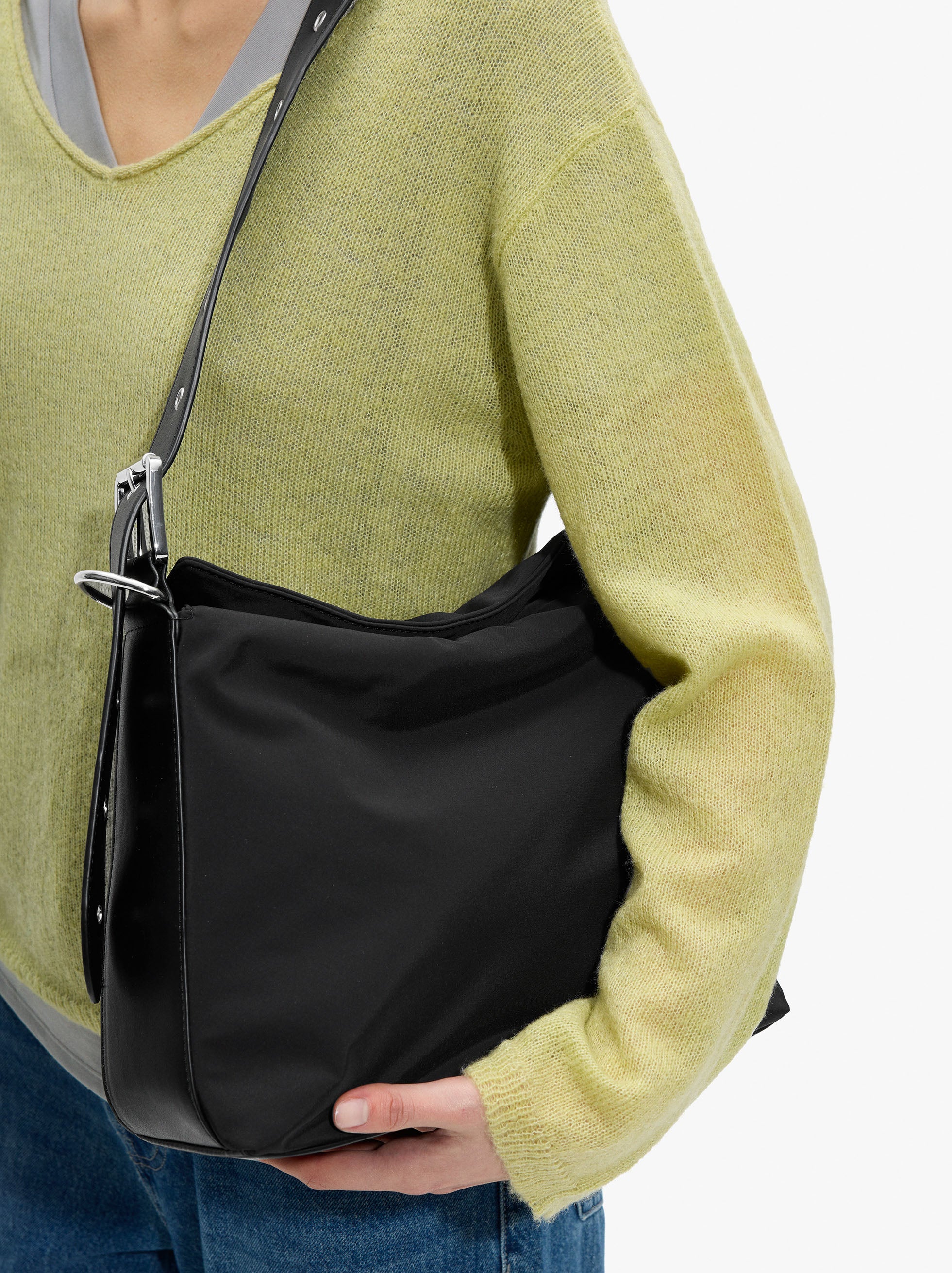 Bolso De Hombro Liso De Nylon