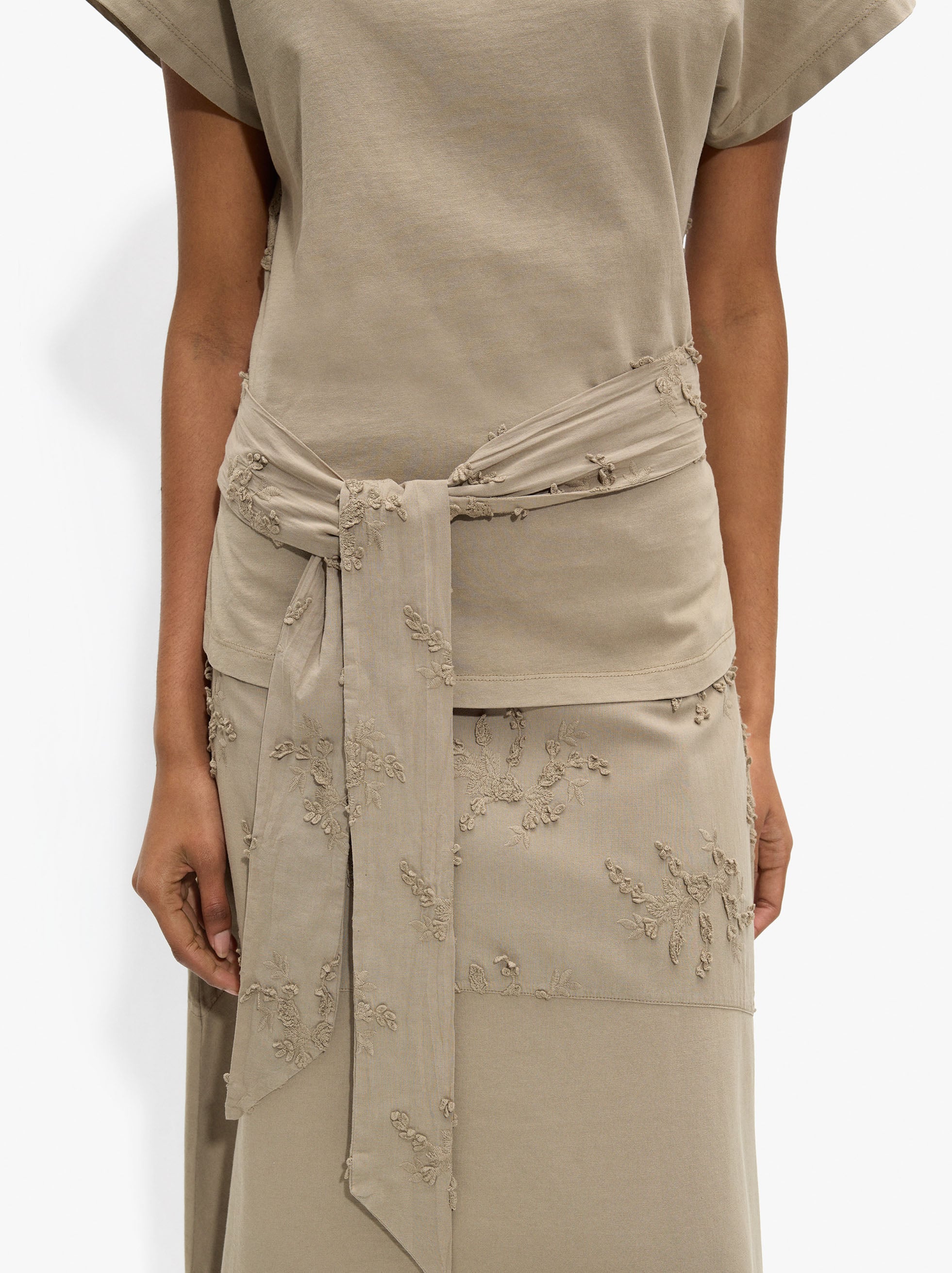Blusa Con Bordados 100% Algodón