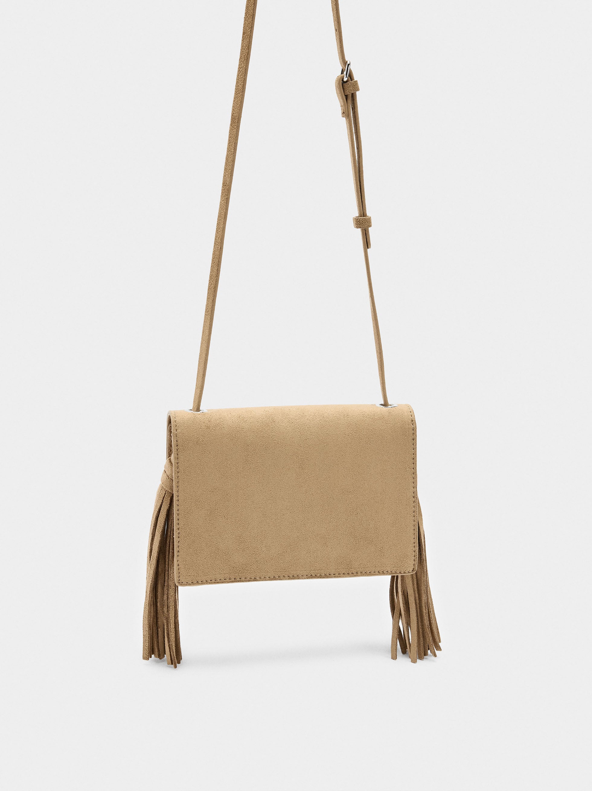 Bolso Bandolera Con Tachuelas Y Flecos