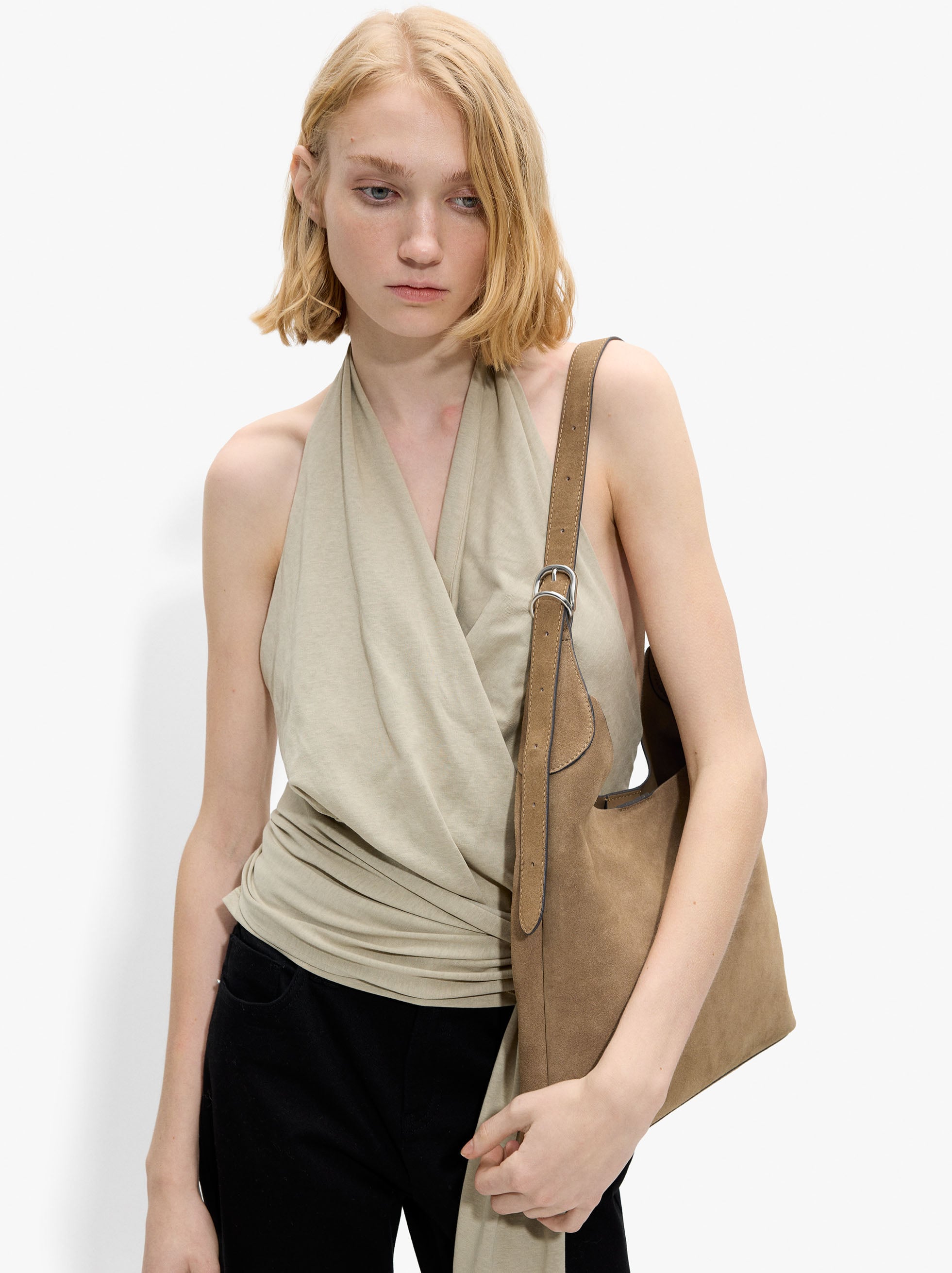 Bolso De Hombro De Piel Con Hebilla