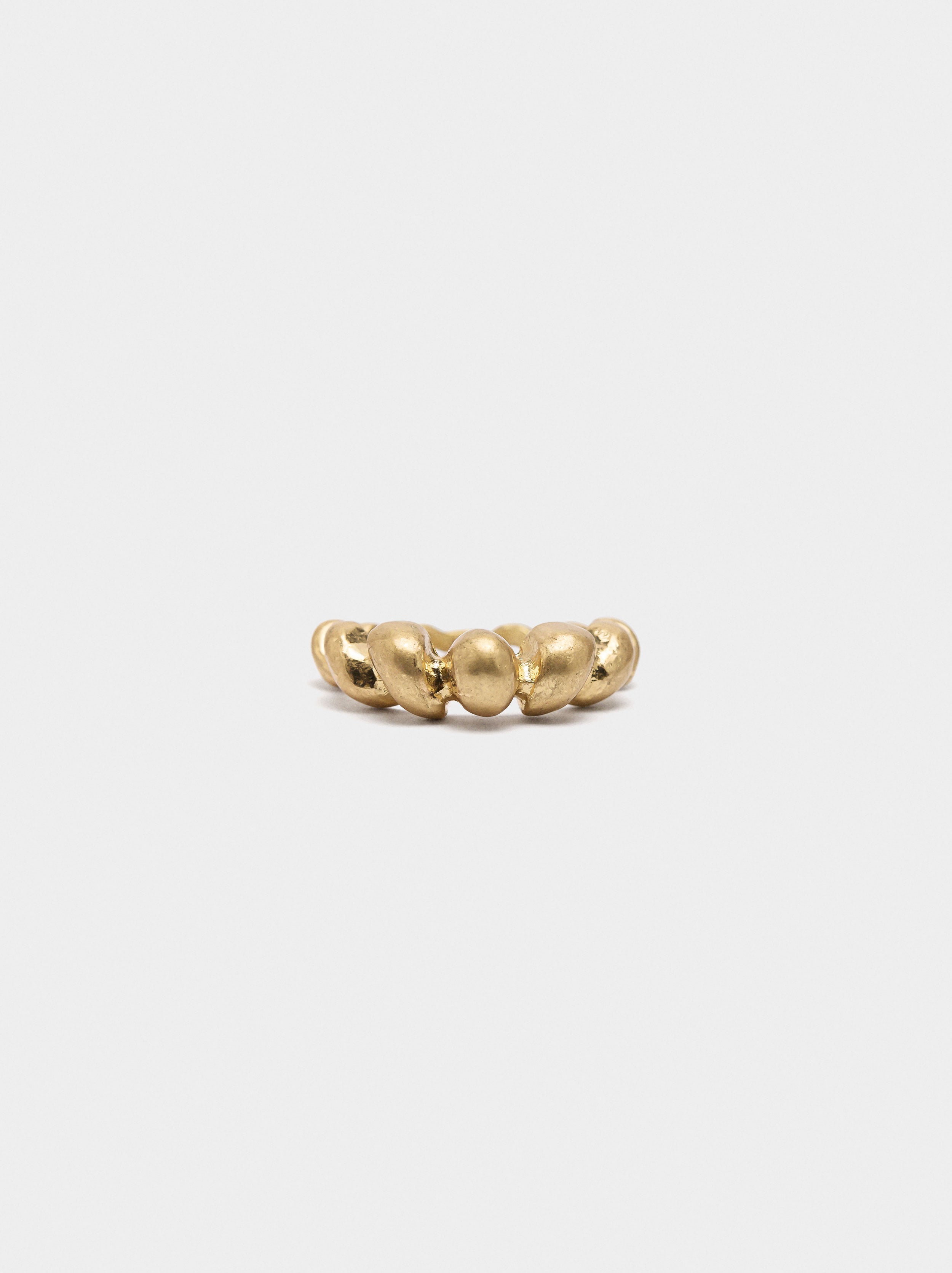 Anillo Con Relieves Redondeados
