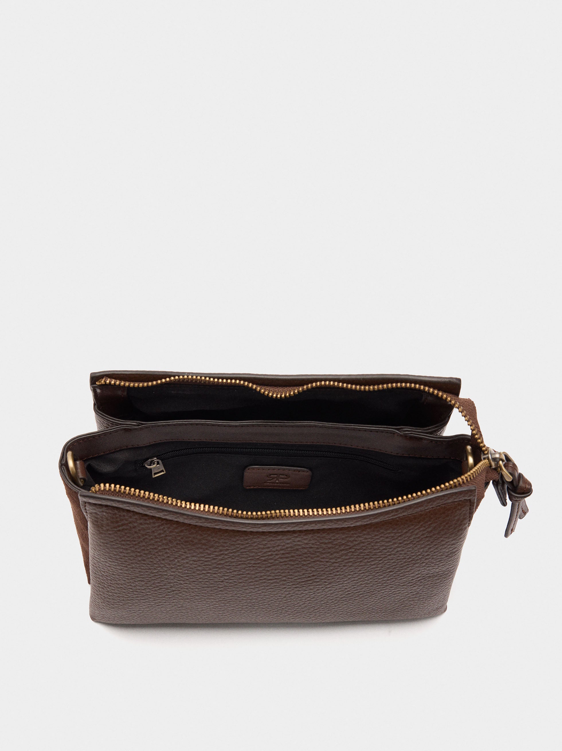Bolso Bandolera Con Textura Efecto Piel