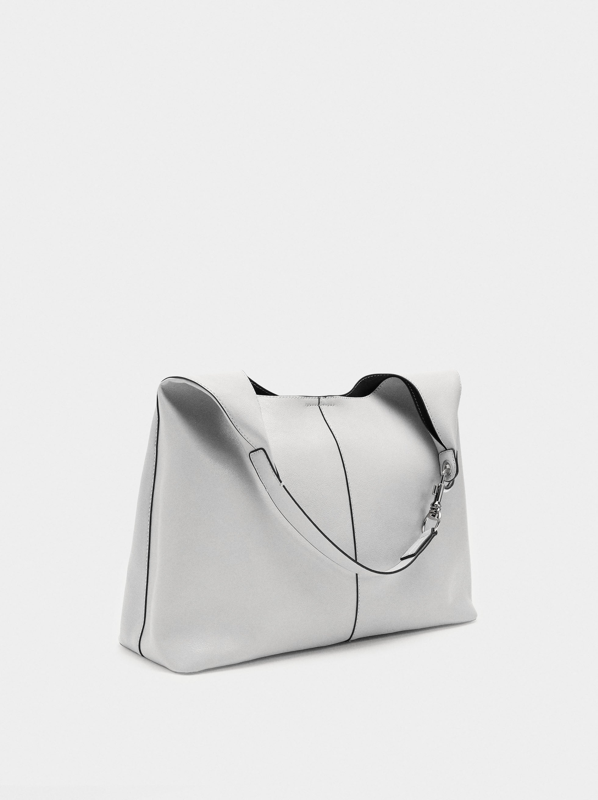 Bolso Liso Estilo Hobo