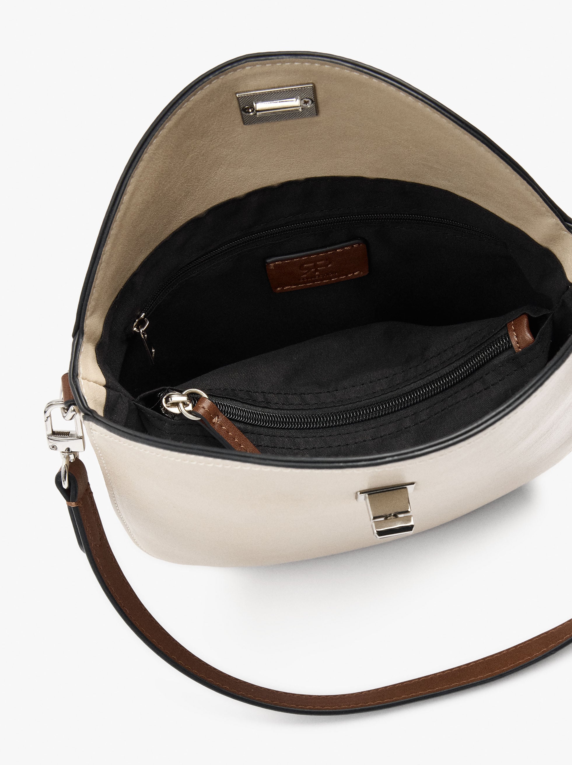 Bolso Bandolera Con Abas Cruzadas
